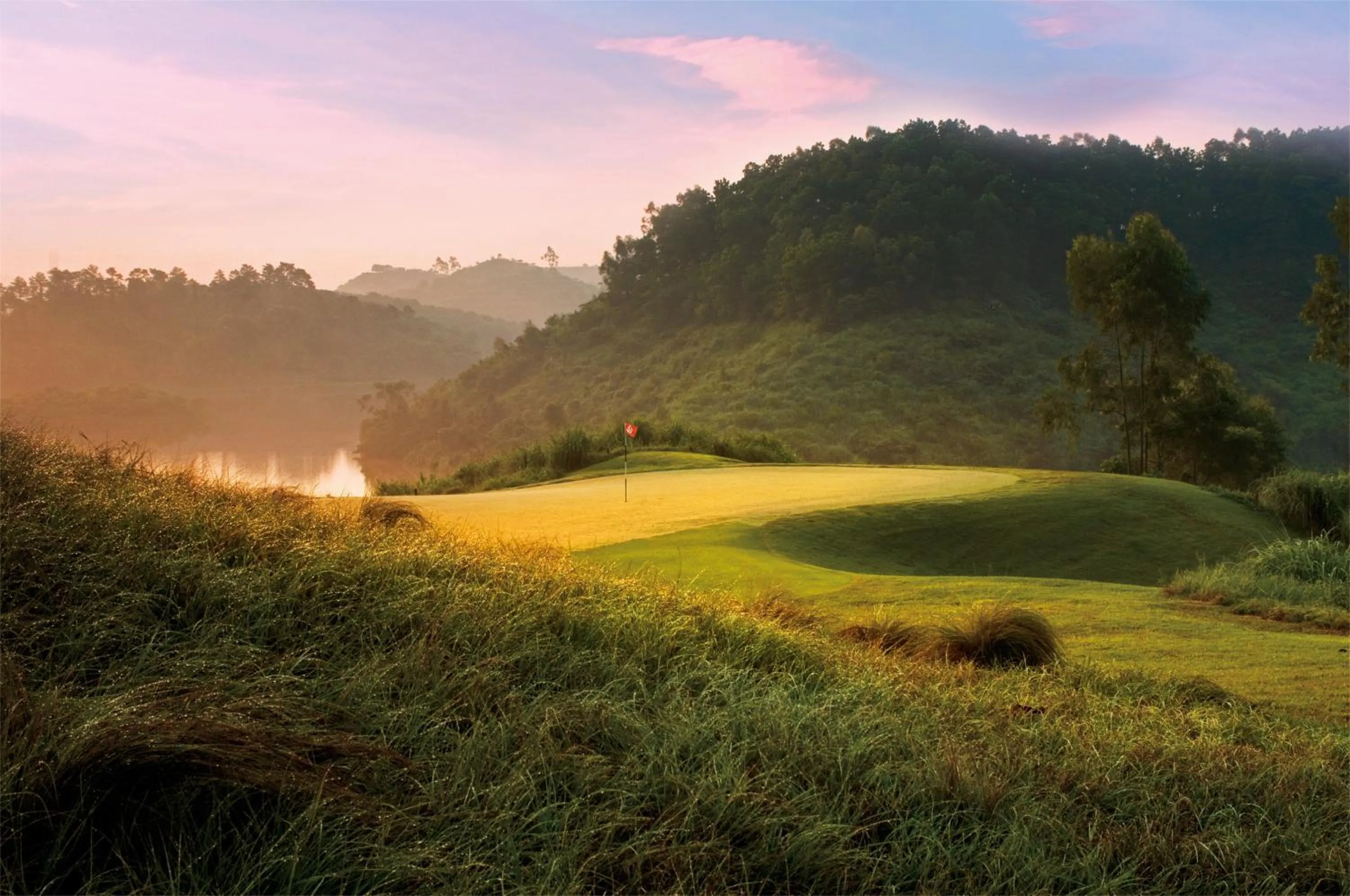 Golfcourse in Mission Hills Hotel Resorts Dongguan
