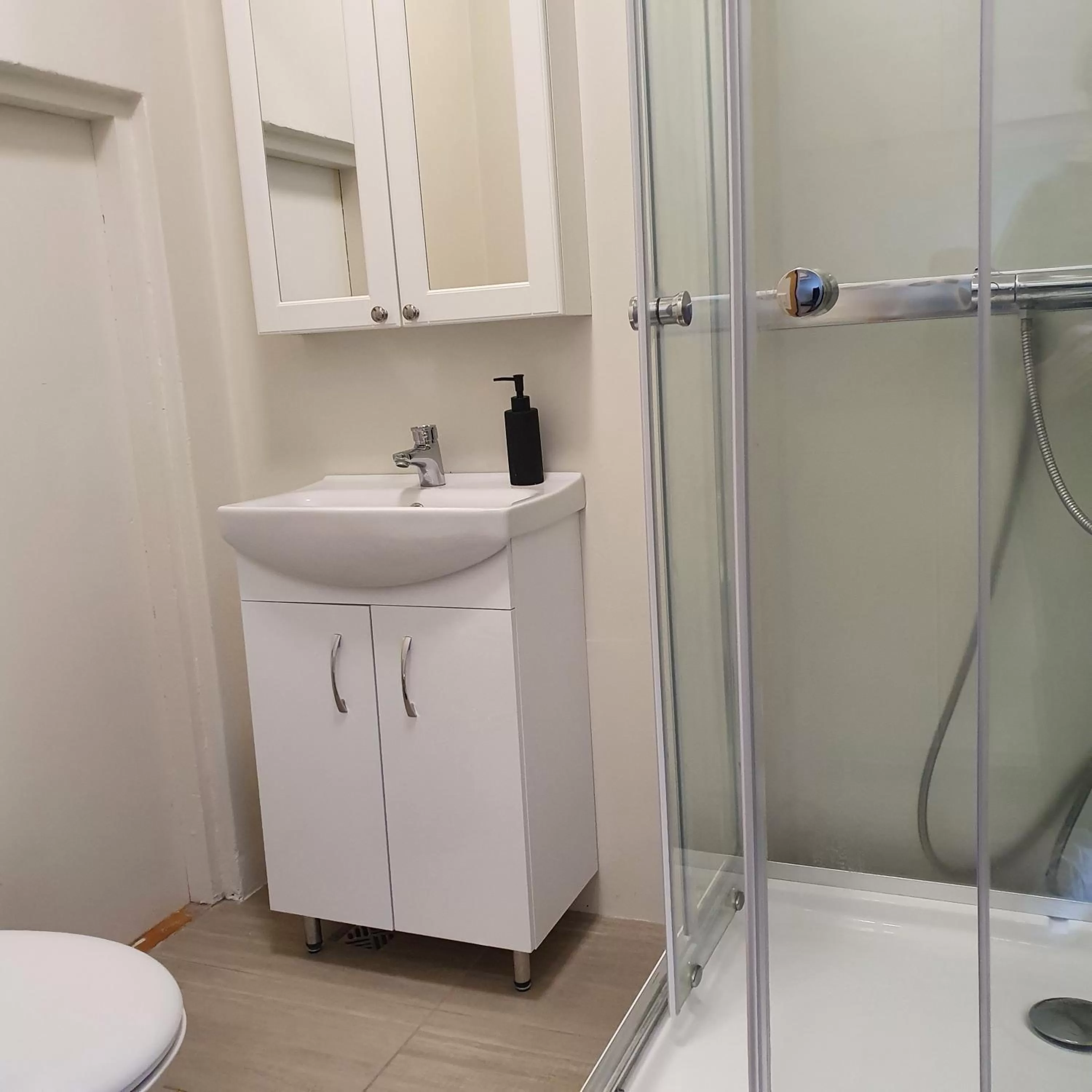 Bathroom in E18 Apartments