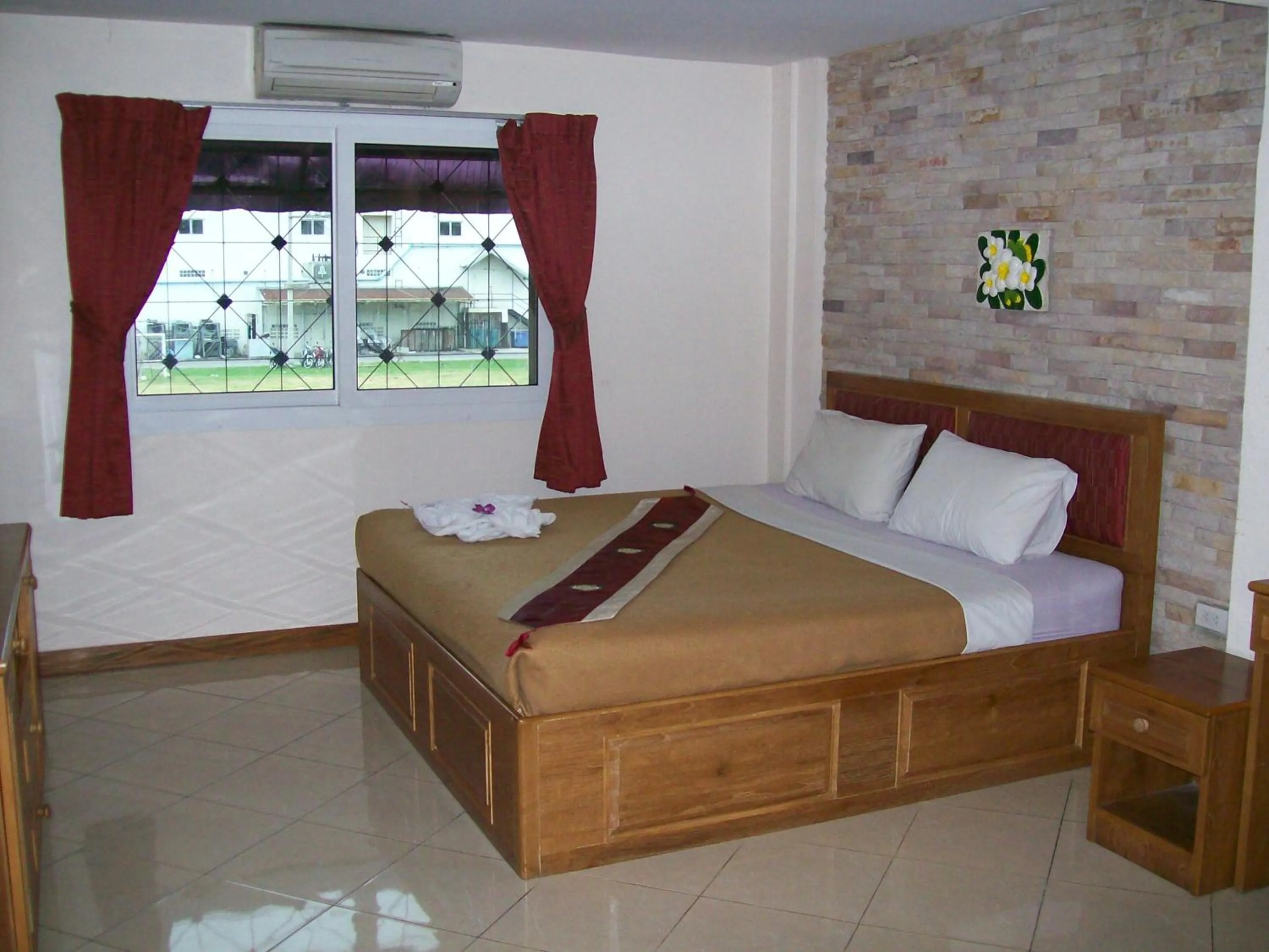 Bed in Chaiyapoon Inn