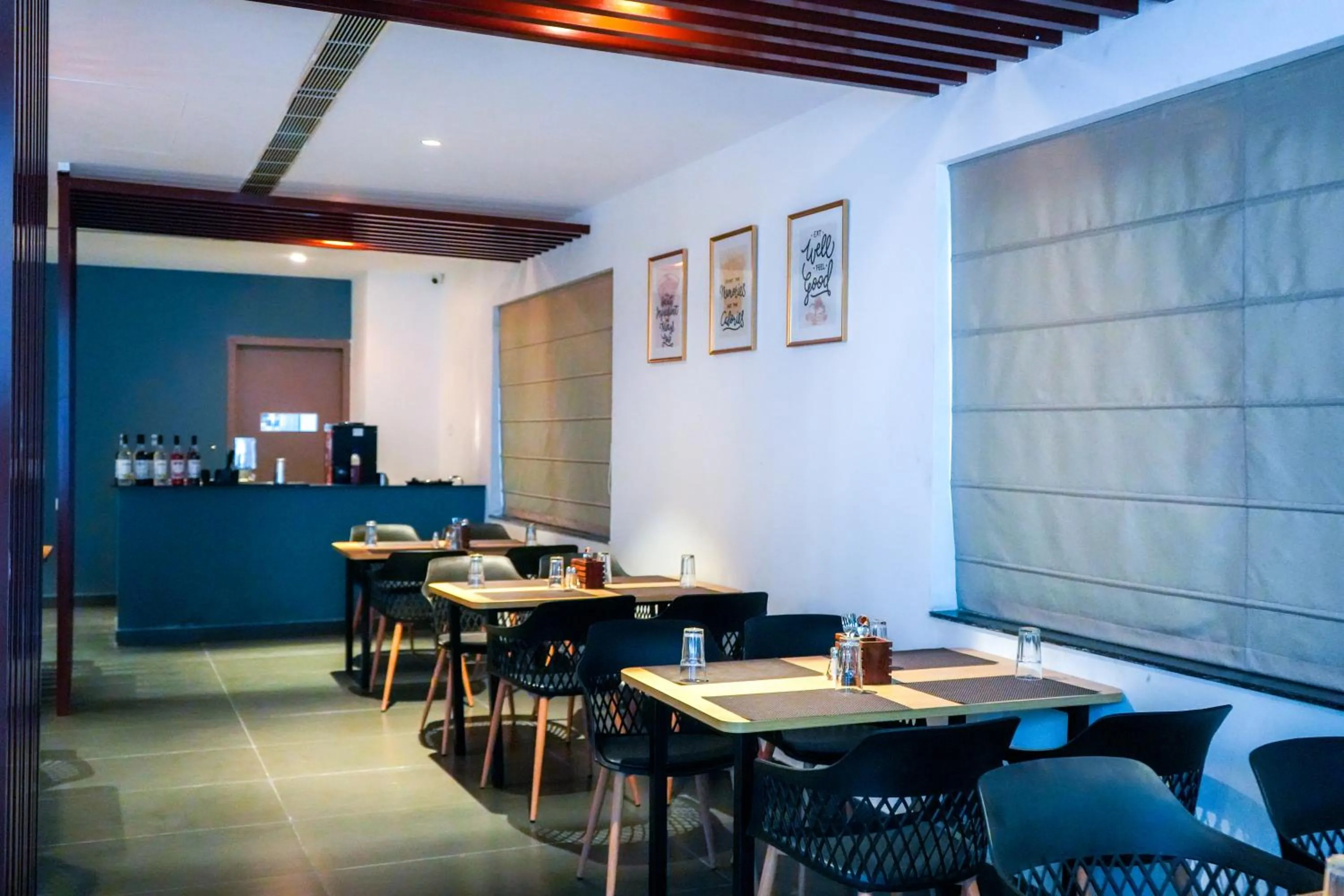 Restaurant/places to eat in Casa Hotel & Suites, Gachibowli, Hyderabad