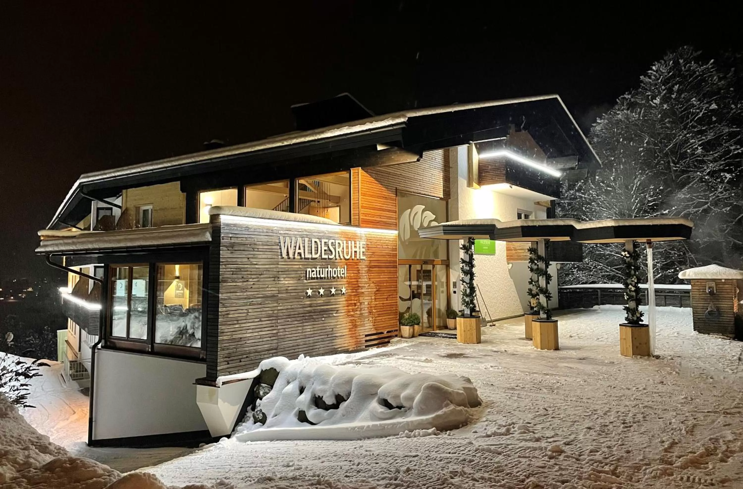 Property building, Winter in Naturhotel Café Waldesruhe