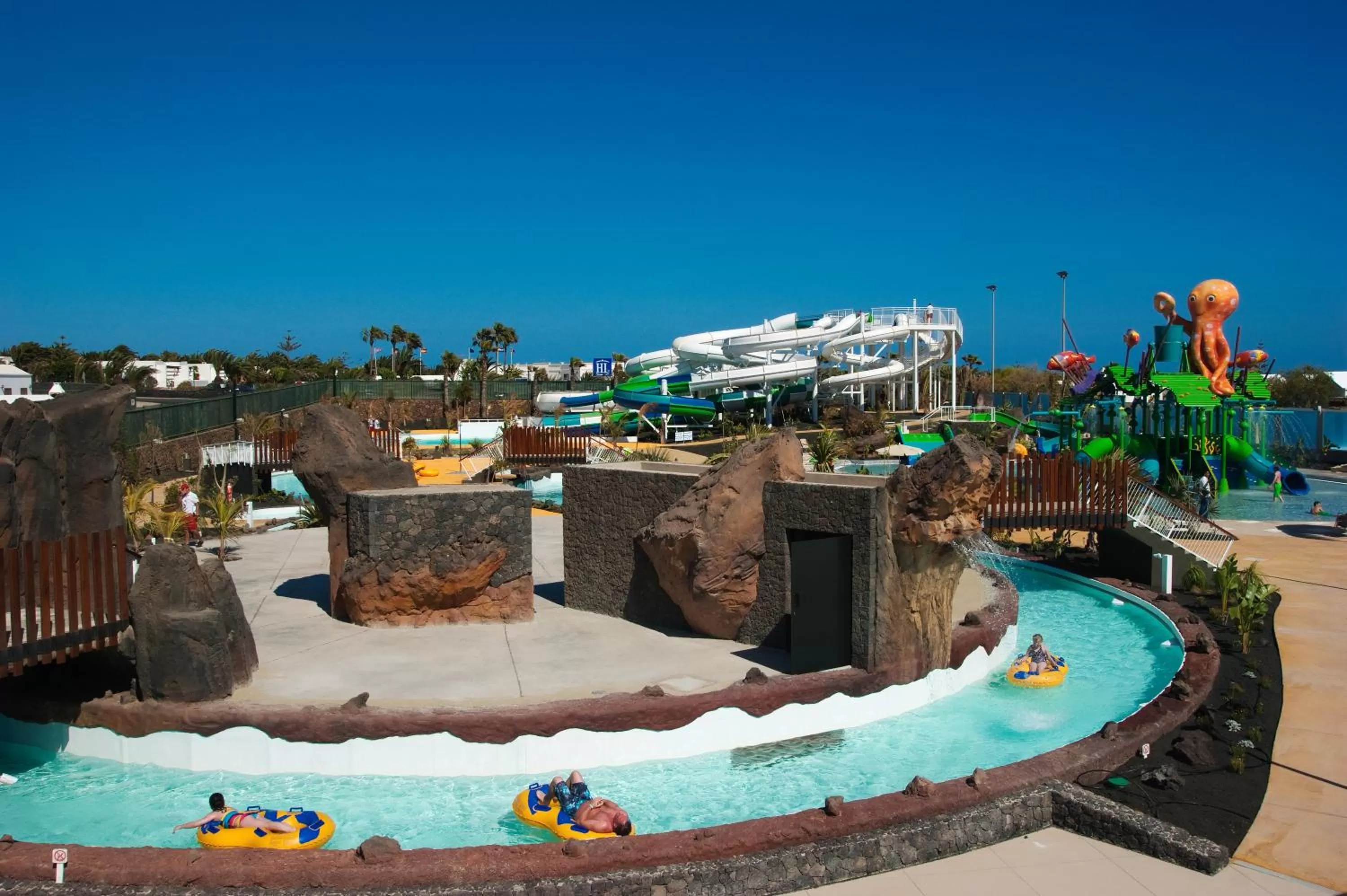 Aqua park in Relaxia Lanzasur Club - Aqualava Water Park