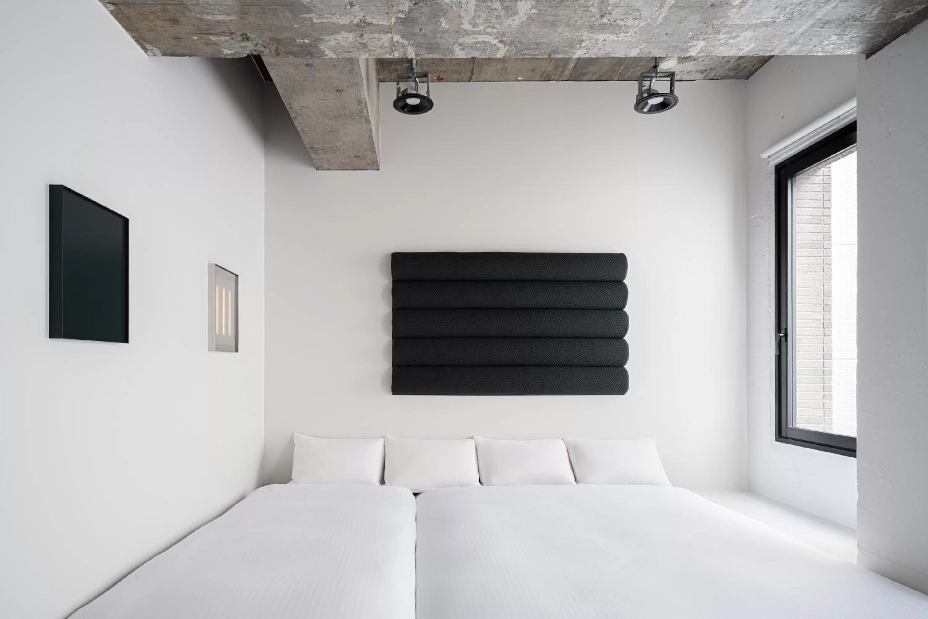 Bed in BnA WALL