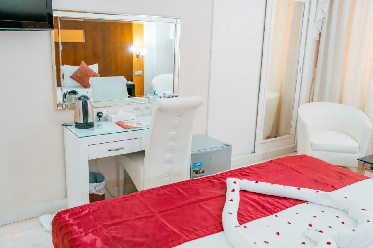 Bed in Sun And Sands Downtown