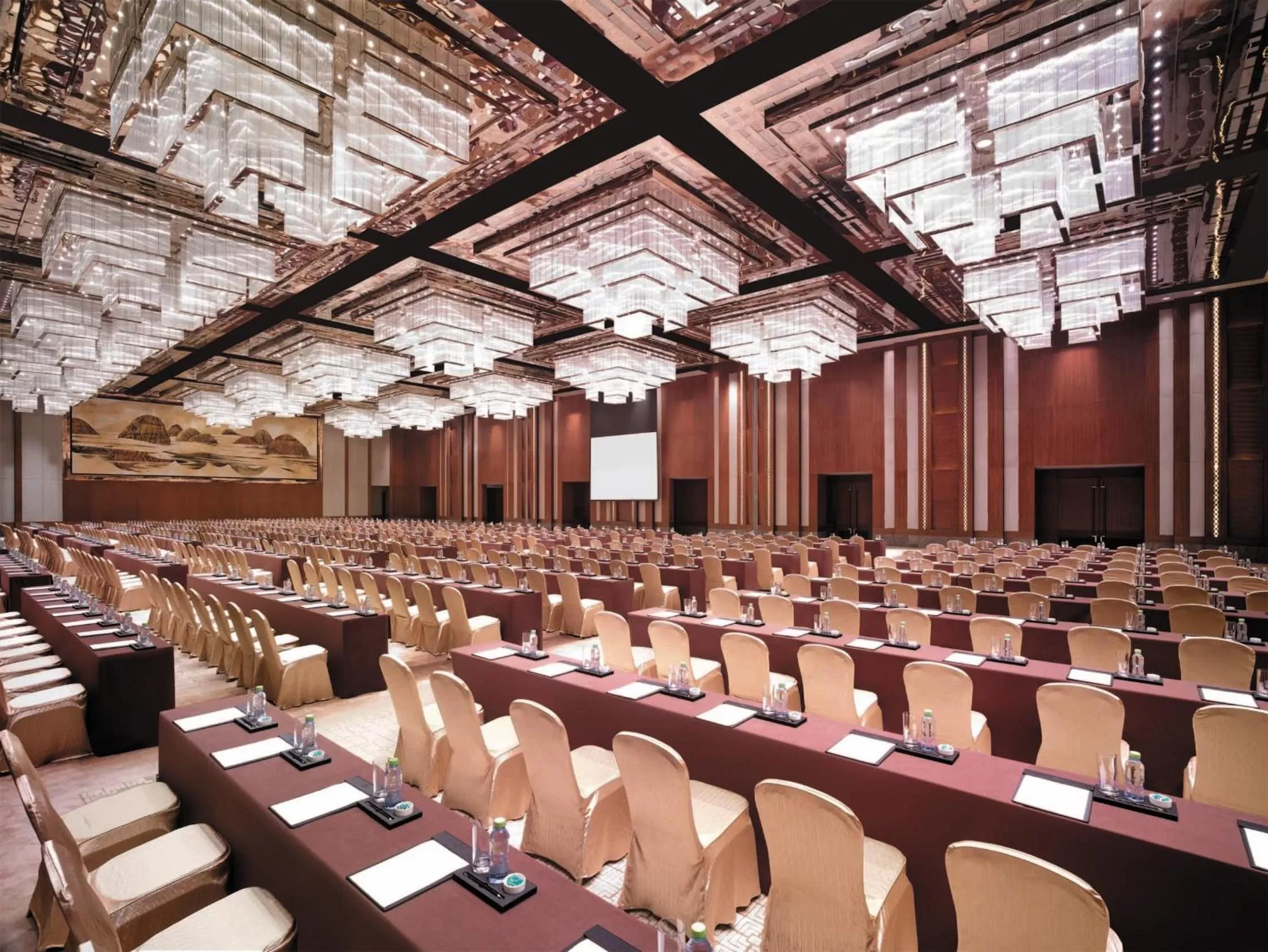 Business facilities in Shangri-La Qufu