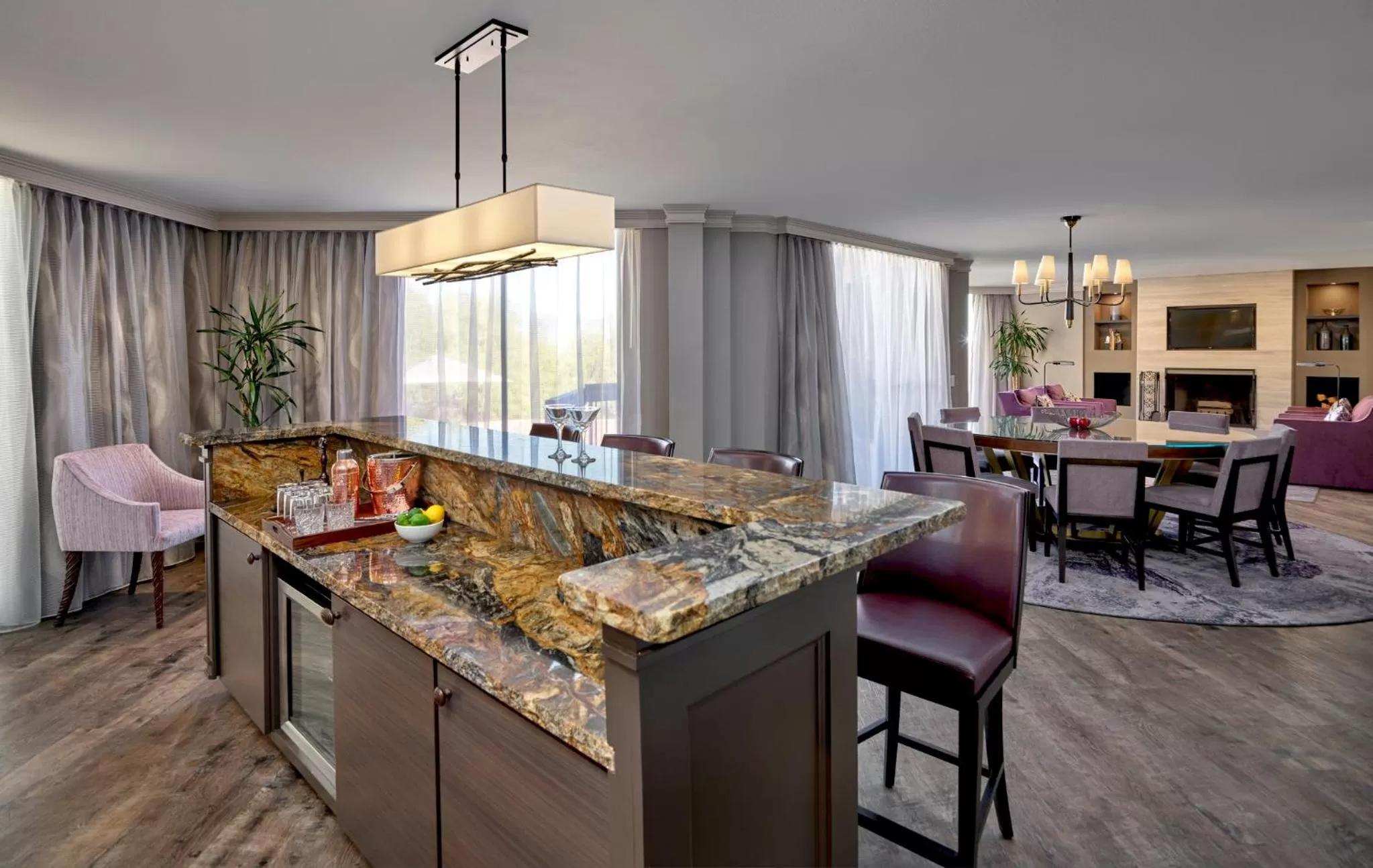 Lounge or bar in Loews Ventana Canyon Resort