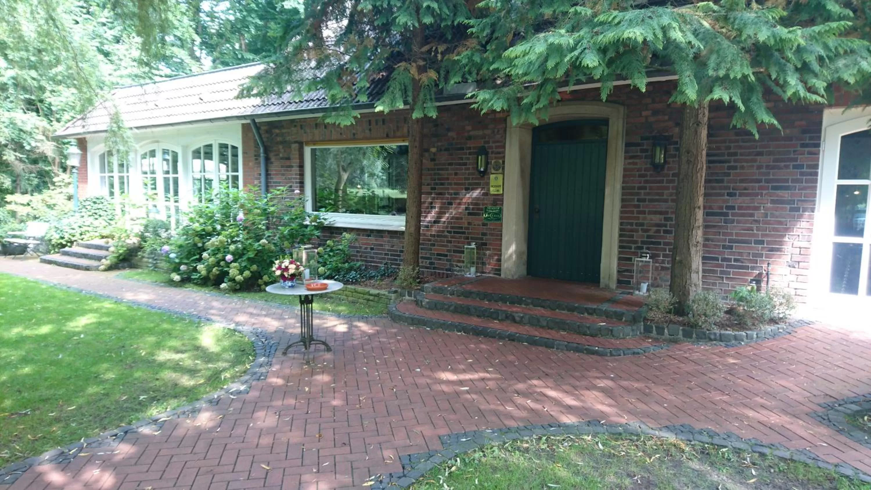 Facade/entrance, Property Building in Waldhaus an de Miälkwellen
