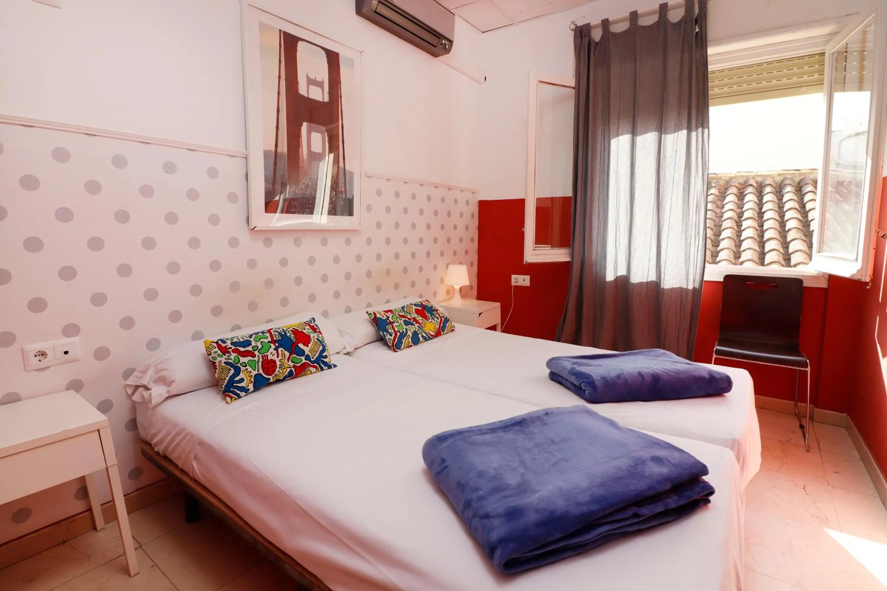 Bed in Feel Hostels City Center