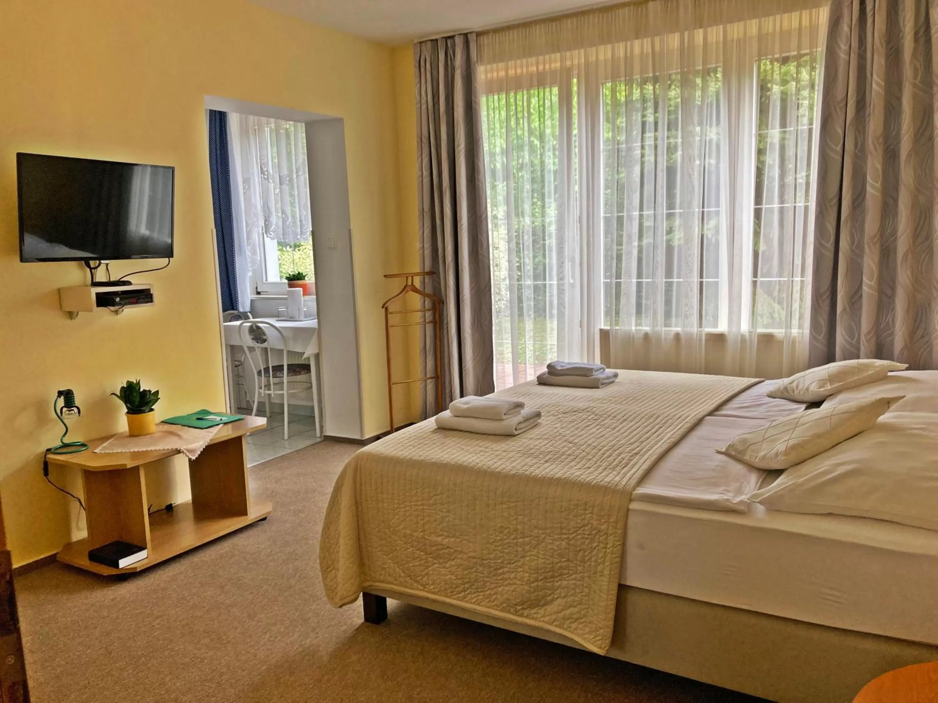 Bed in Hotel Penta Lux