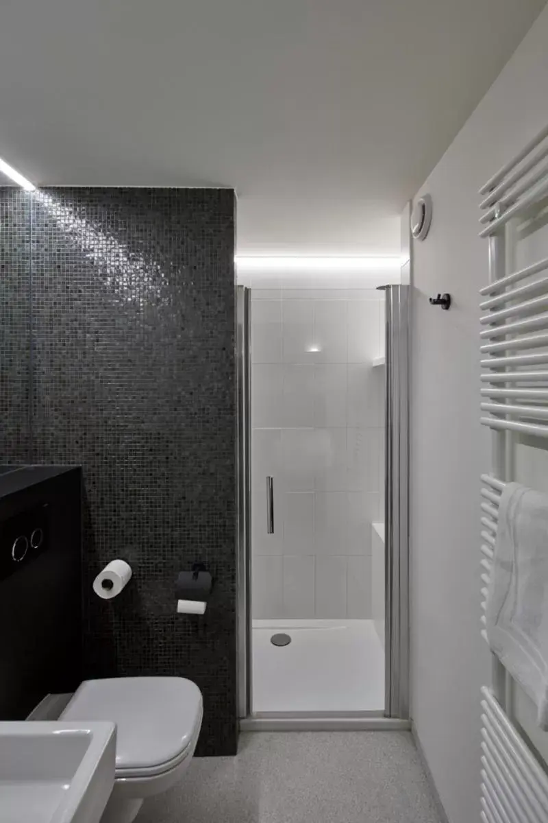 Standard Double or Twin Room in Alpha Hotel and Aparthotel Standard Double or Twin Room in Alpha Hotel and Aparthotel