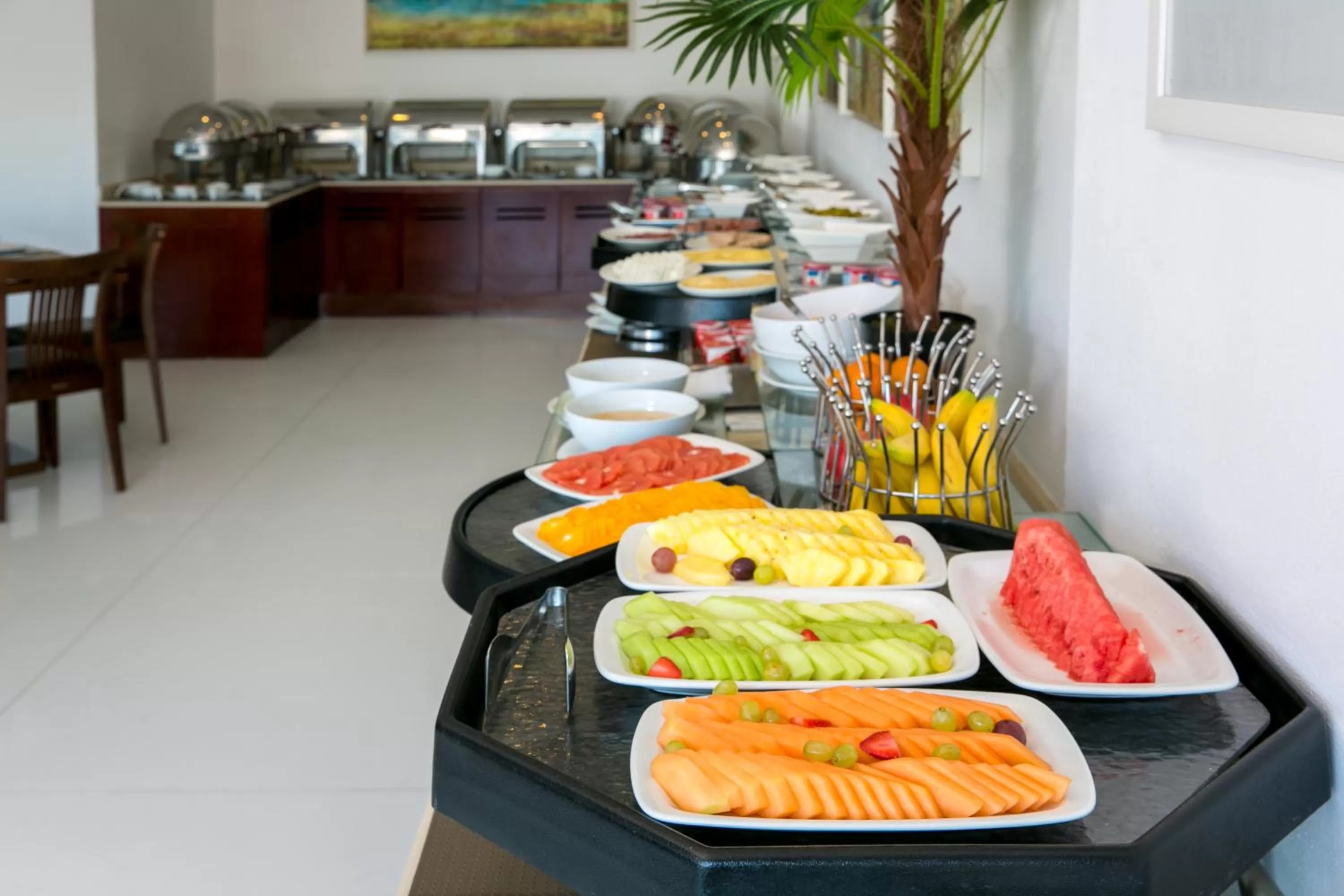 Restaurant/places to eat in Ramada by Wyndham Beach Hotel Ajman
