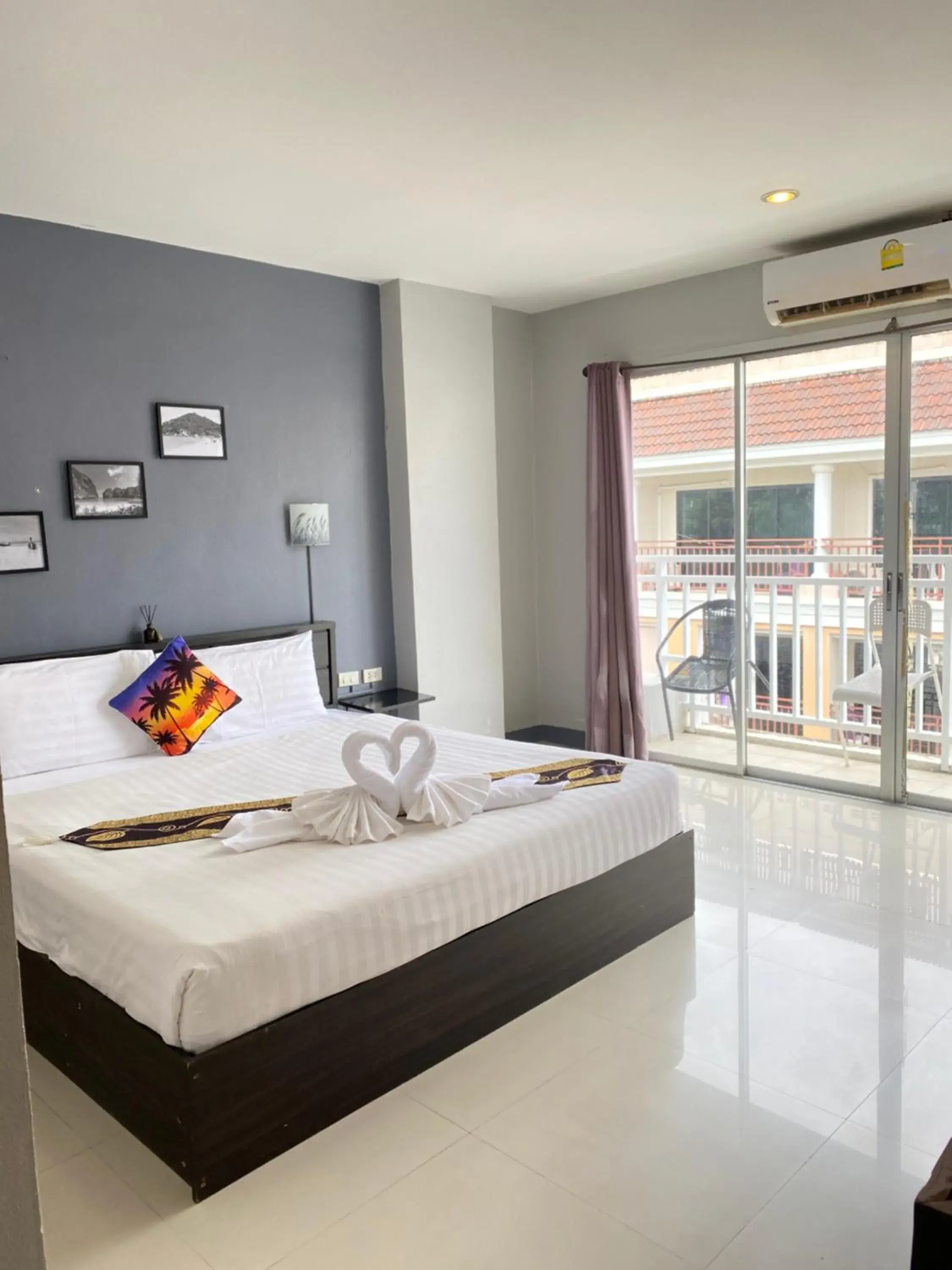 Superior Double Room in Holiday Home Patong Superior Double Room in Holiday Home Patong