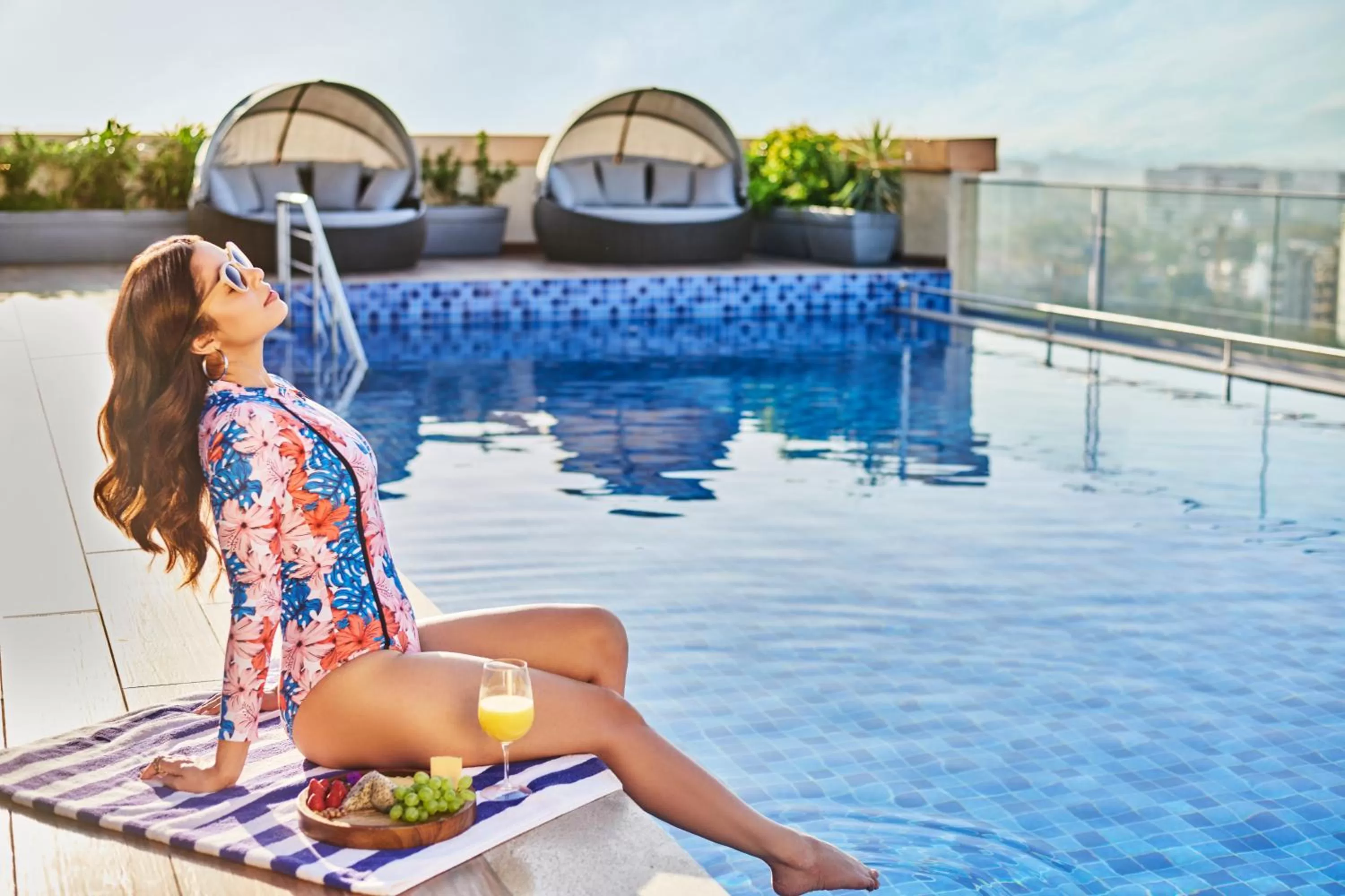 Swimming pool in Novotel Mumbai International Airport