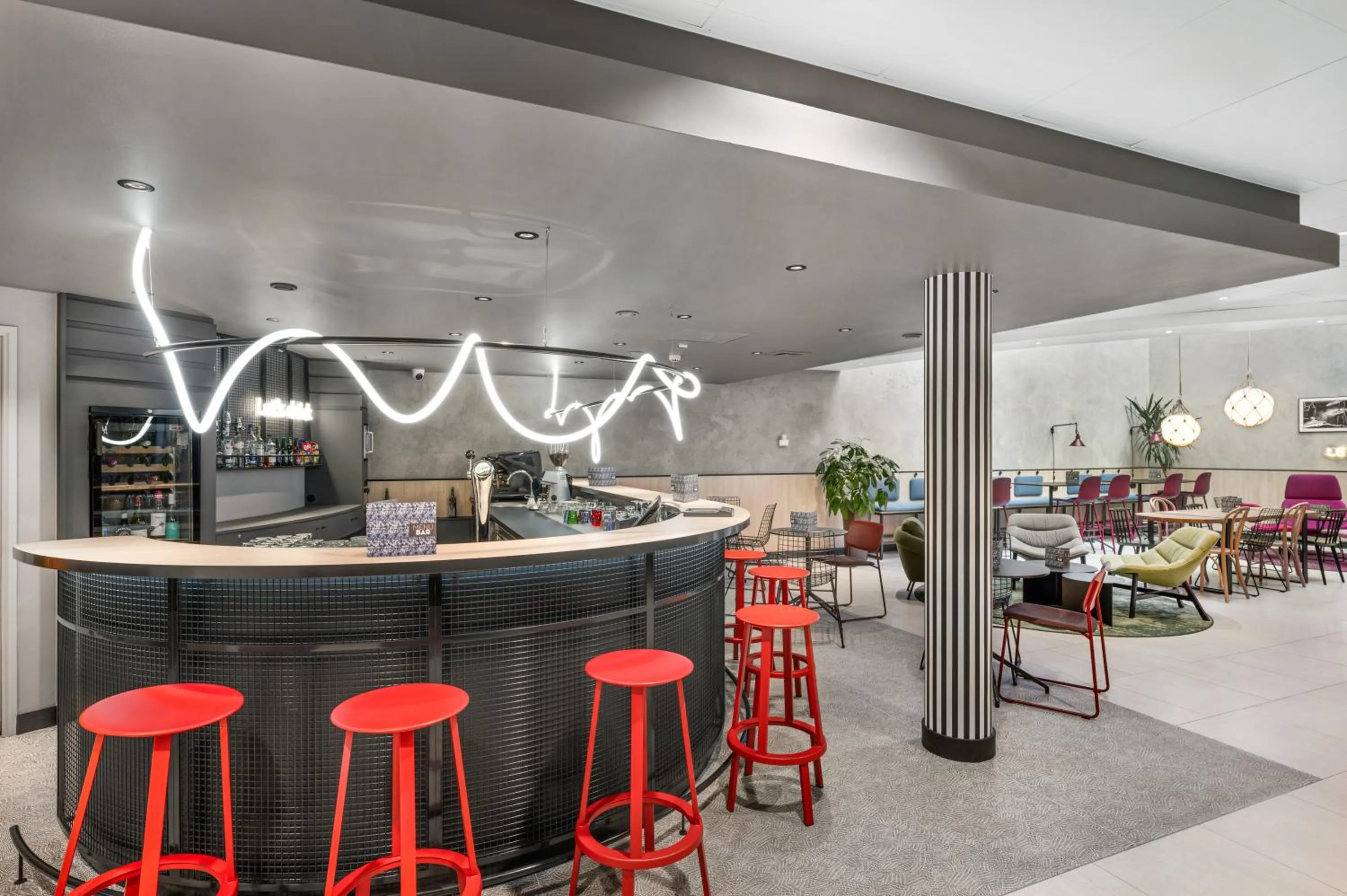 Lobby or reception in Ibis Budapest Centrum