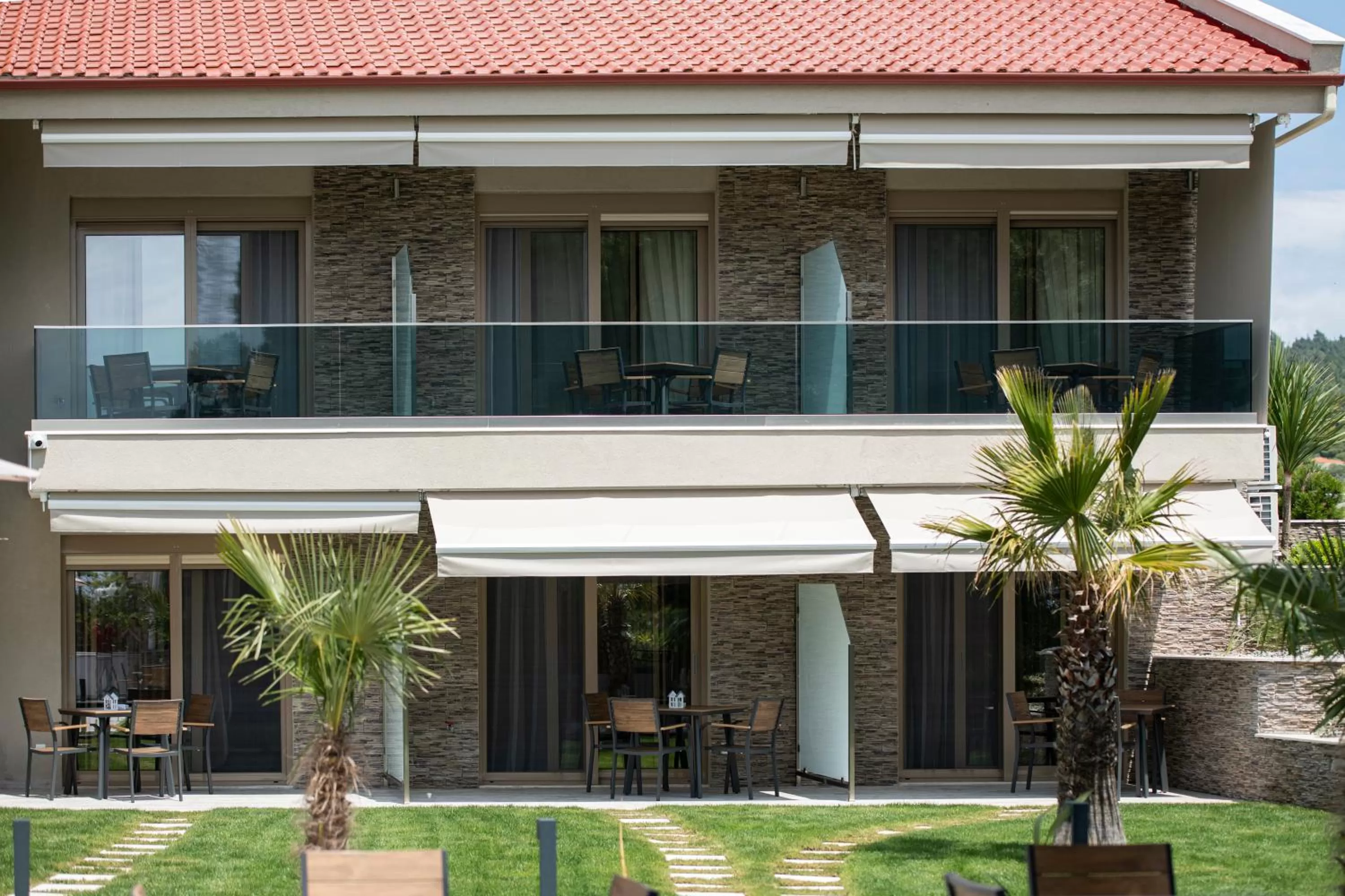 Property building in Villa Sara