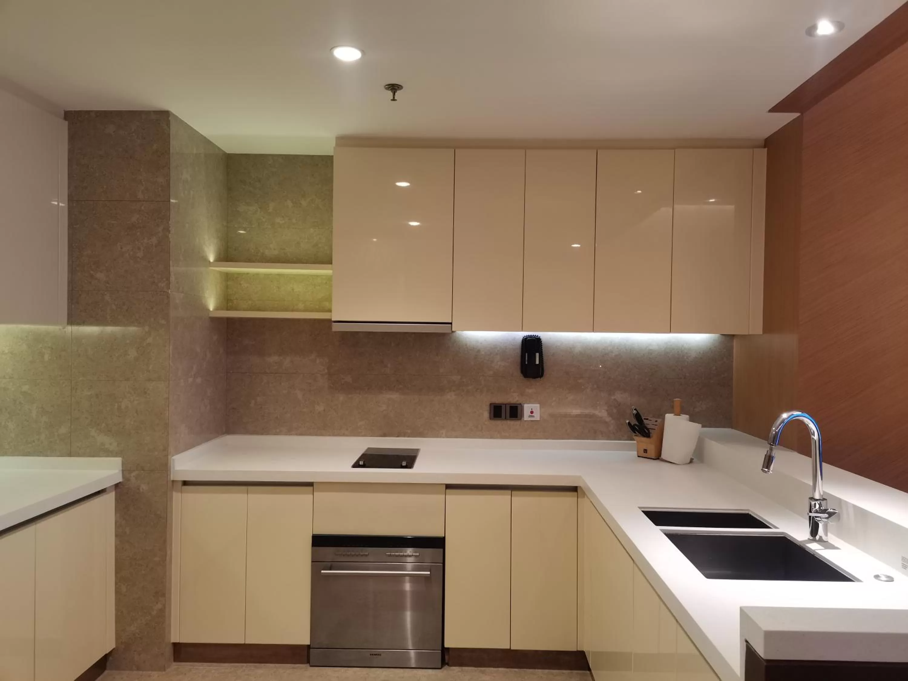 Toilet in The OCT Harbour, Shenzhen - Marriott Executive Apartments