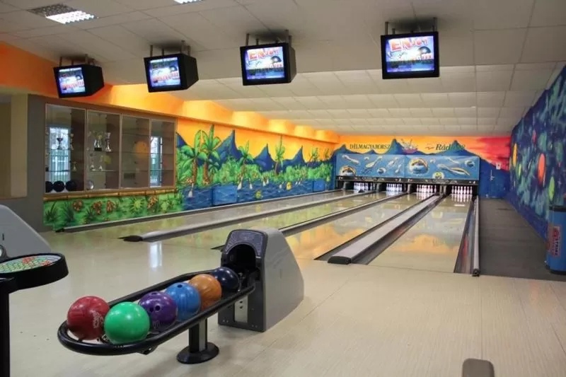 Bowling, Fitness Center/Facilities in Teke Bowling Centrum és Sport Panzió