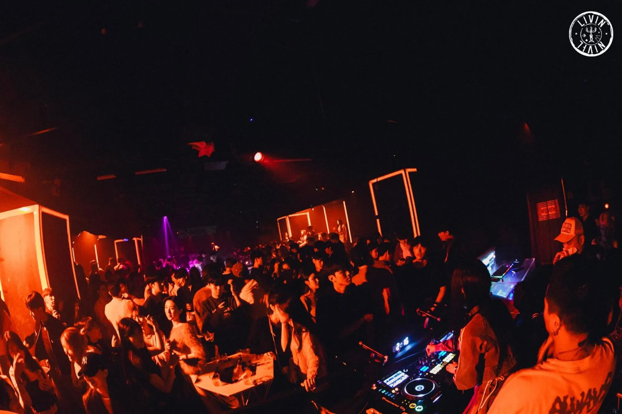 Nightclub / DJ in LEX Tourist Hotel