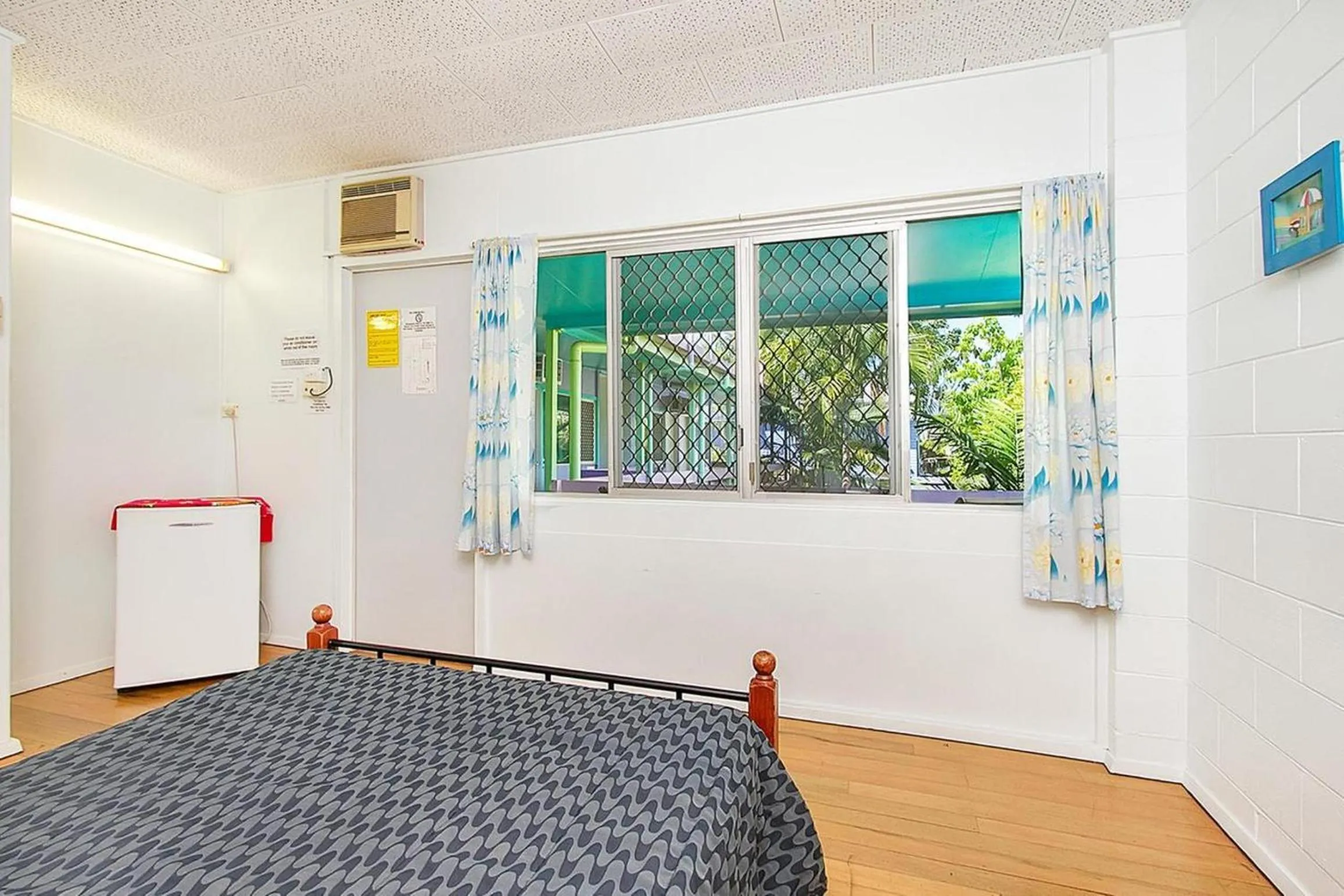 Bed in Caravella Backpackers