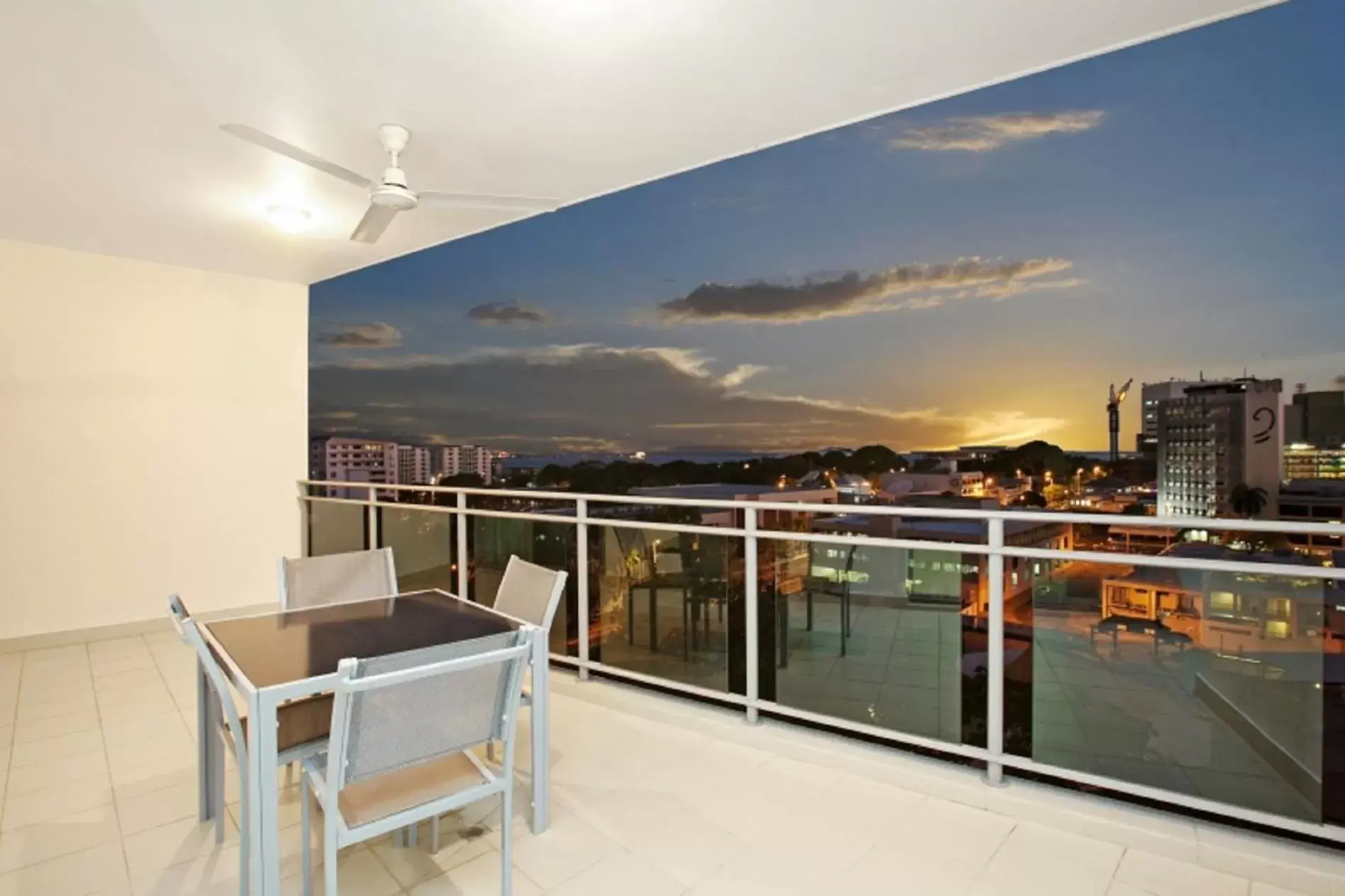 Premium Two Bedroom Apartment in Argus Apartments Darwin Premium Two Bedroom Apartment in Argus Apartments Darwin