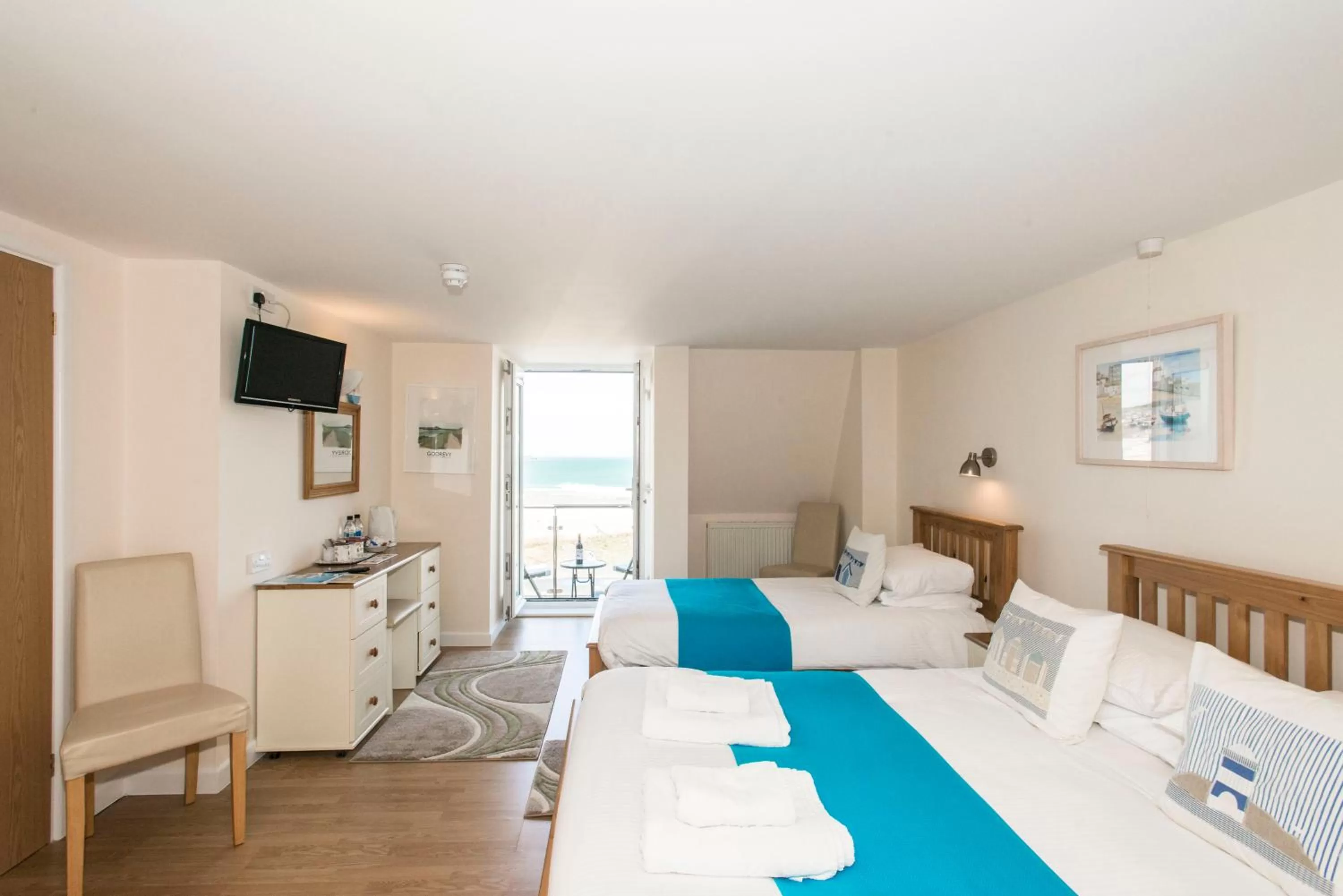 Sea view, Bed in The Penellen guest accommodation room only