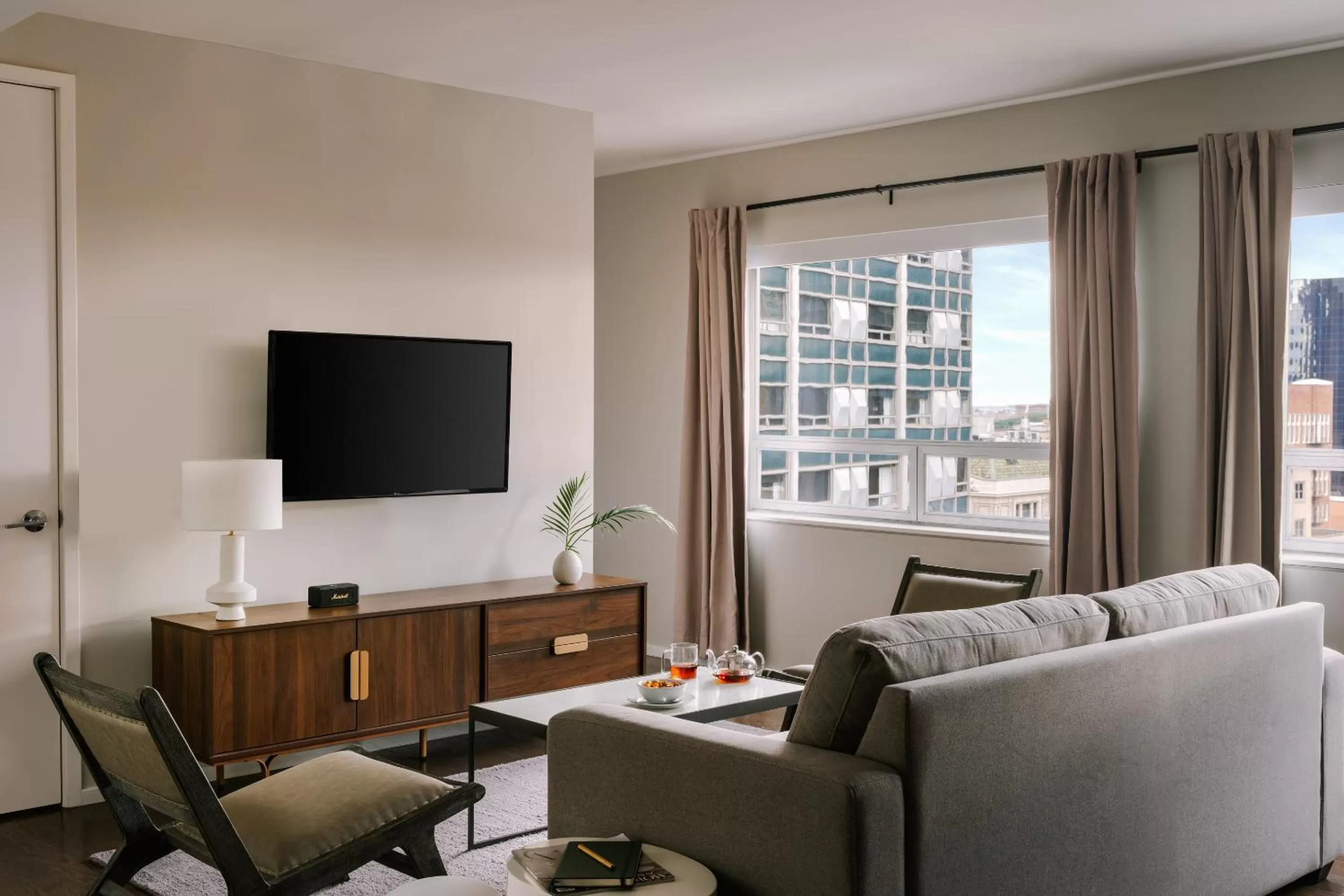 Two-Bedroom Apartment in Commerce