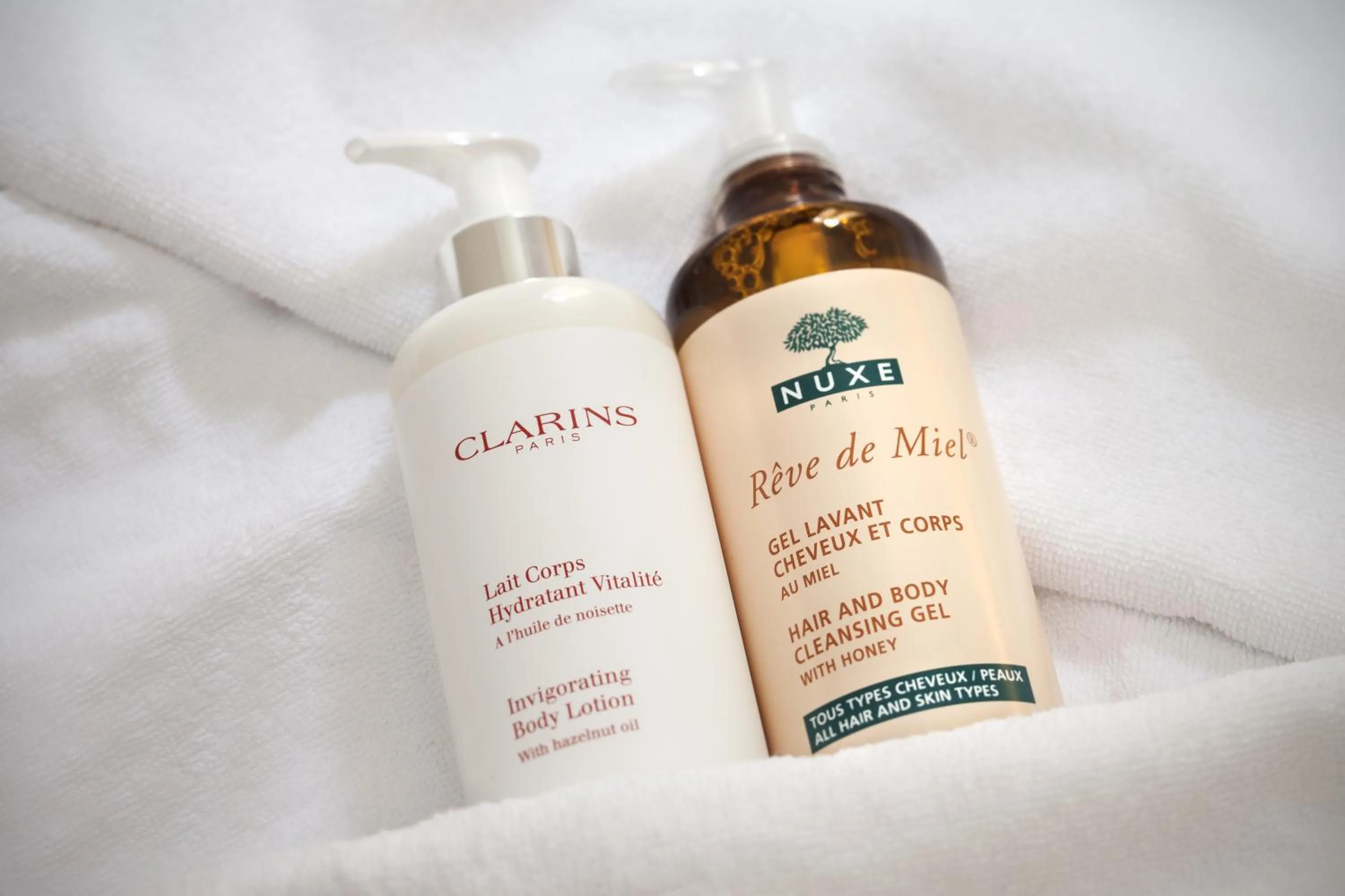 Bathroom in Hôtel de France