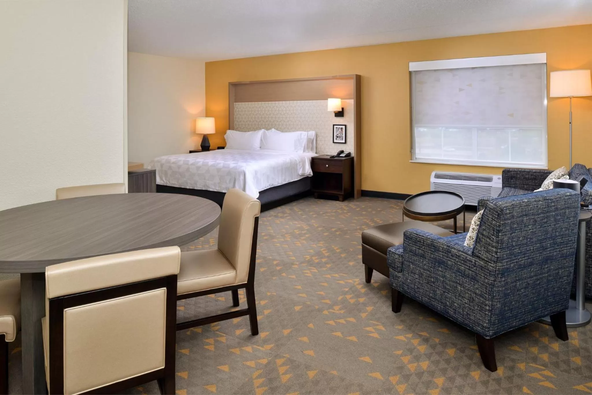 Bedroom, Bed in Holiday Inn Hotel & Suites Overland Park-Convention Center by IHG
