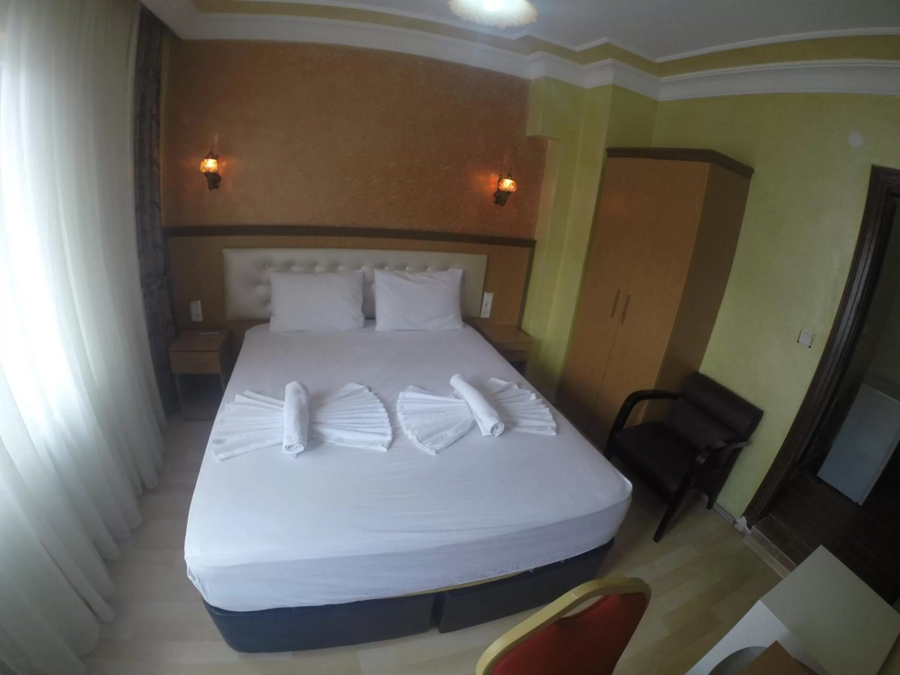 Bedroom, Room Photo in Arat Apartments