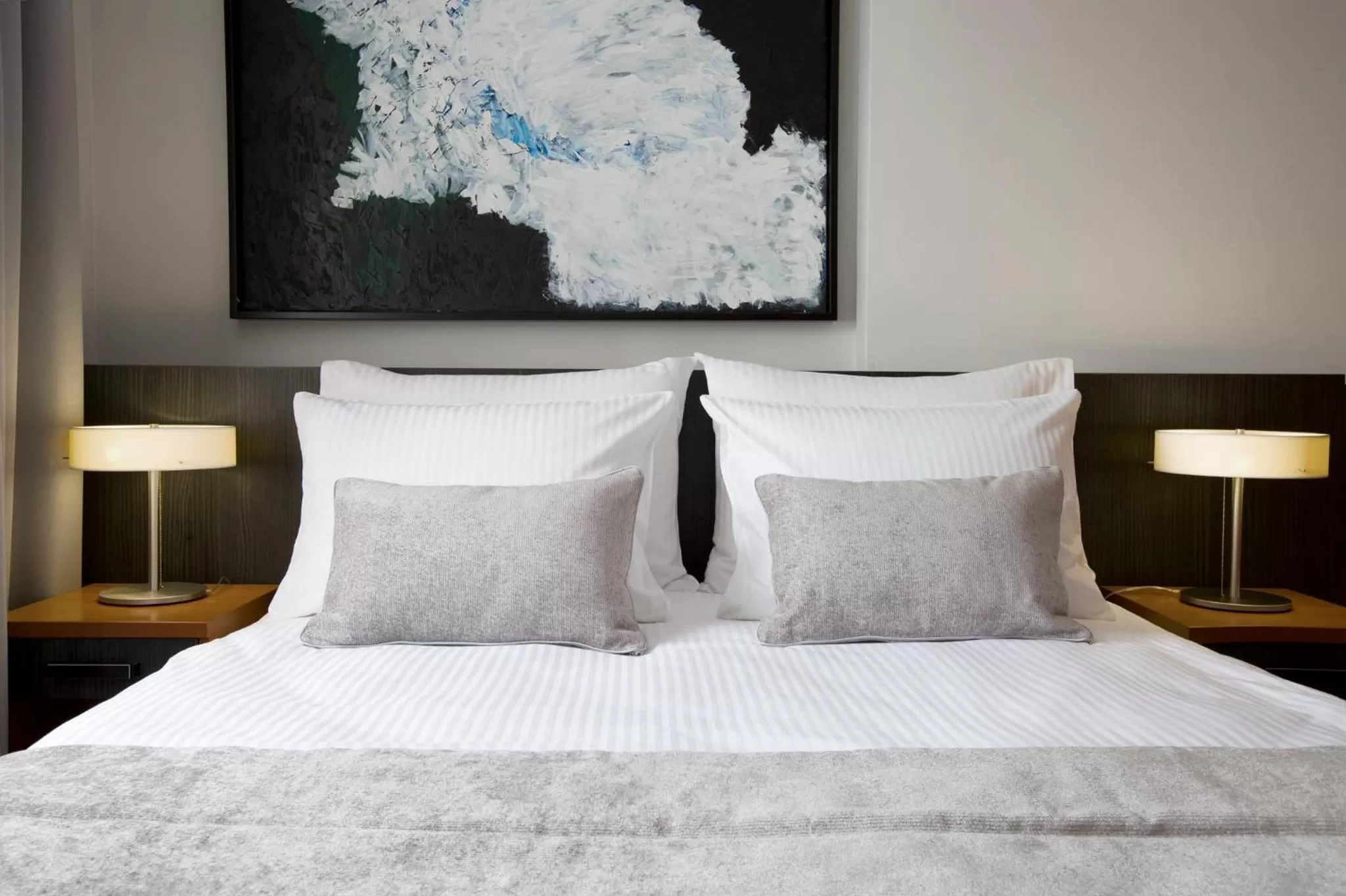 Photo of the whole room, Bed in Benefis Boutique Hotel