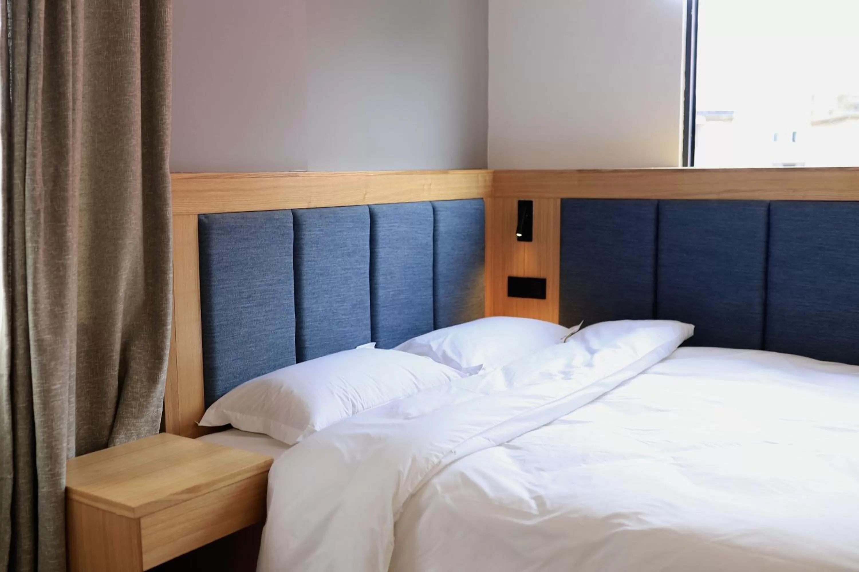 Bed in Travel light Guilin