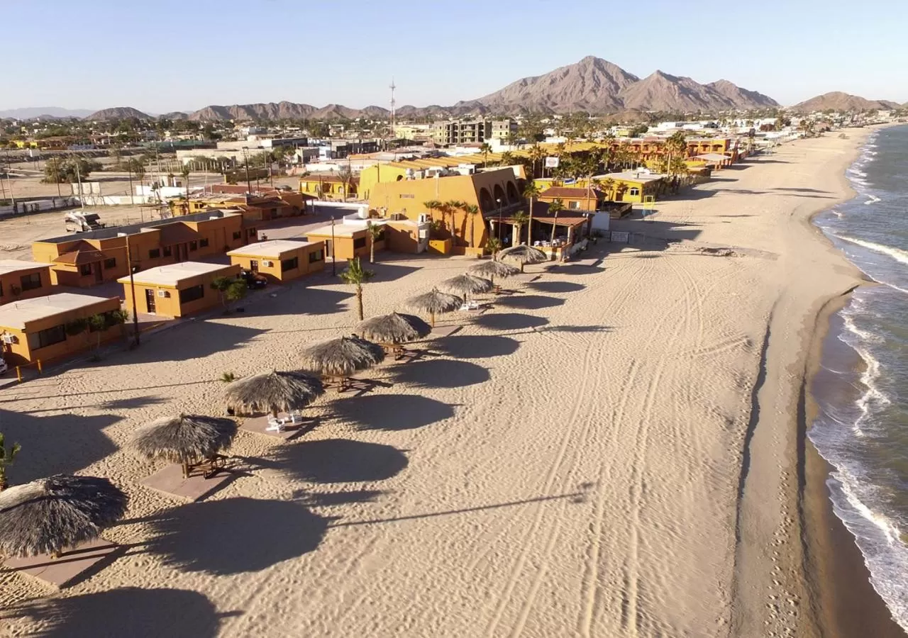 Property building in Stella del Mar