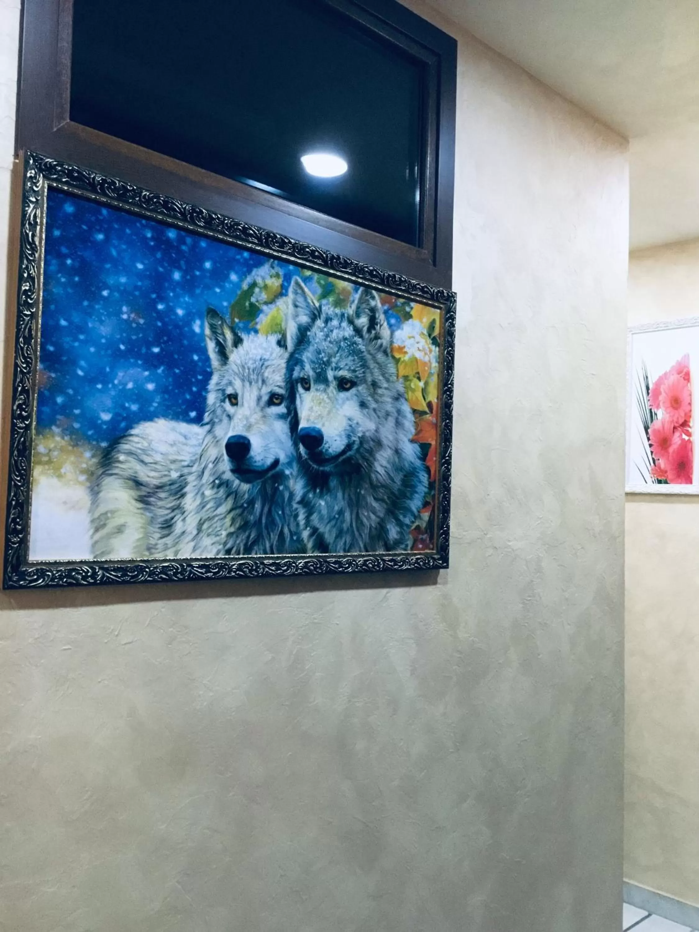 Property building, TV/Entertainment Center in Lovely Hotel in Centre