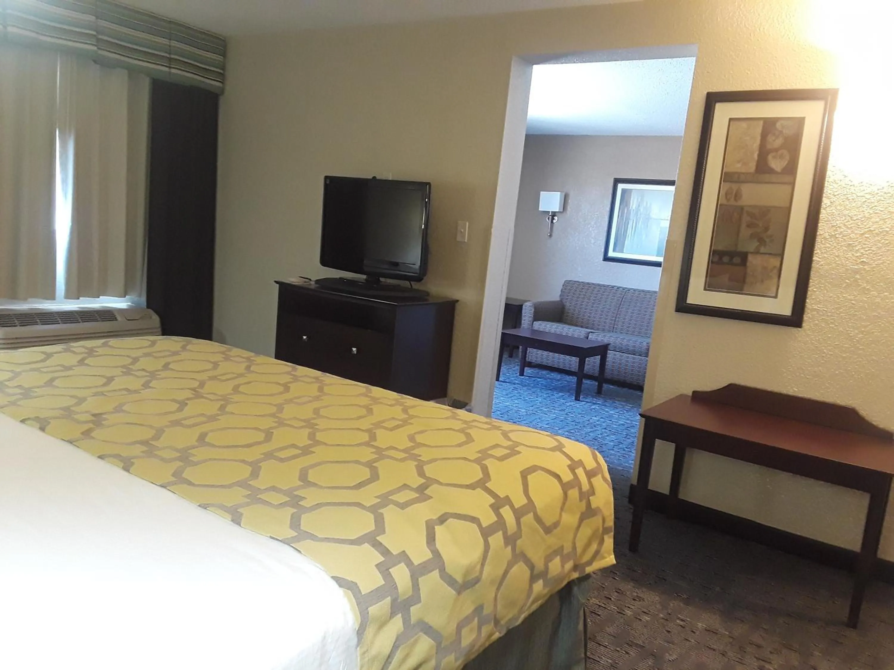 Bed in Baymont by Wyndham Saraland