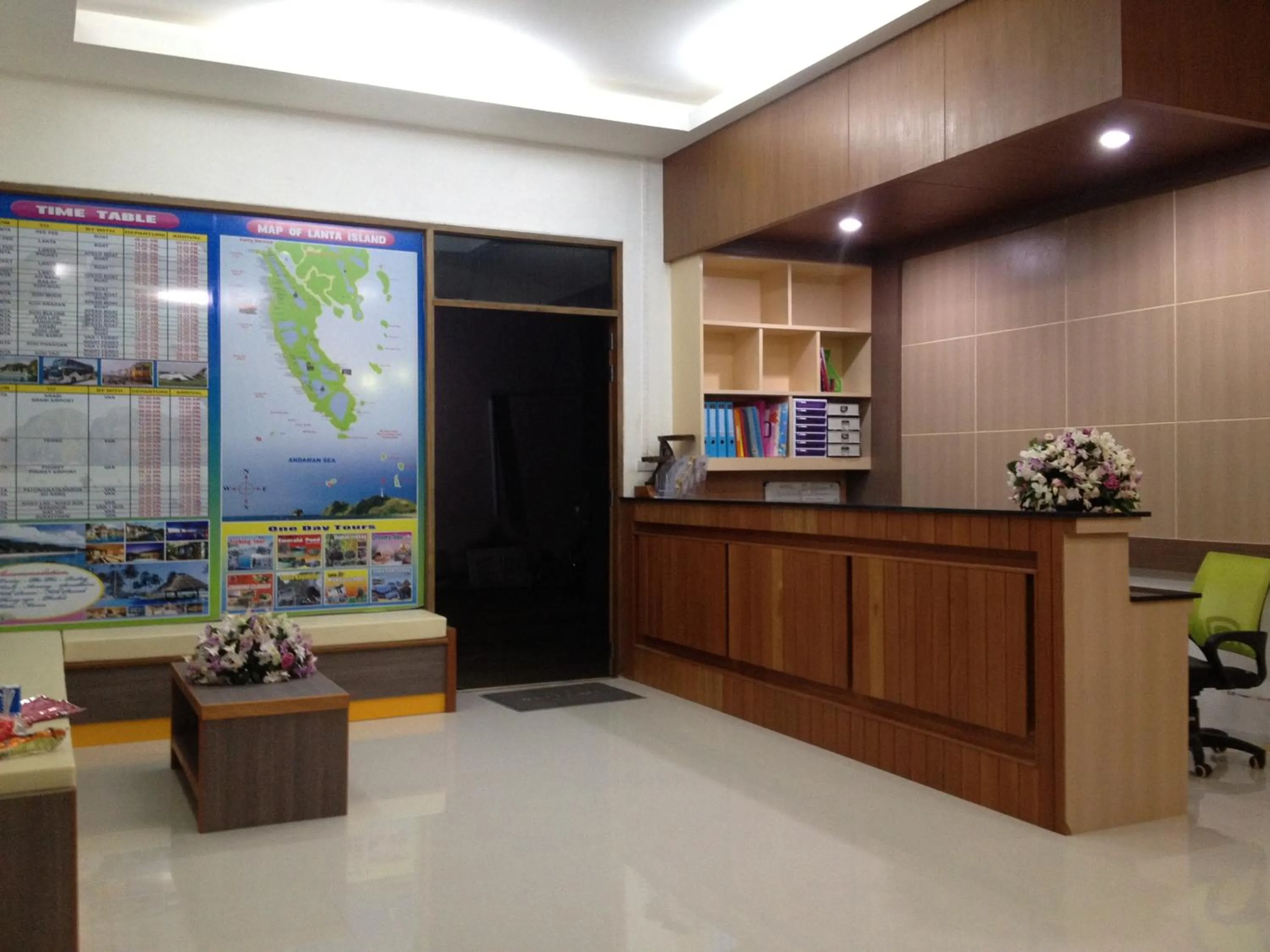 Lobby or reception in Khum Laanta Resort - SHA Extra Plus