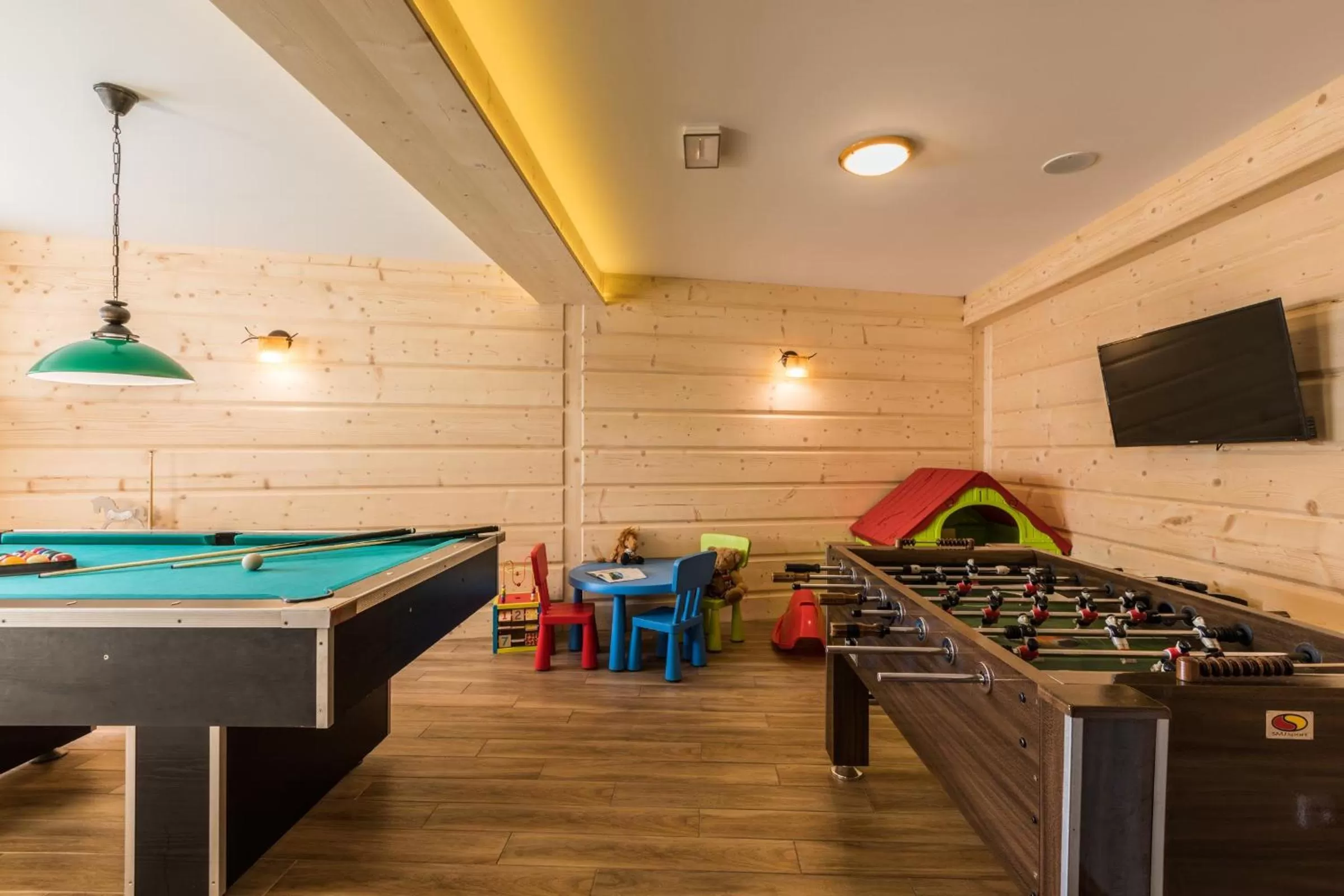 Billiard, Billiards in Willa Baciarka