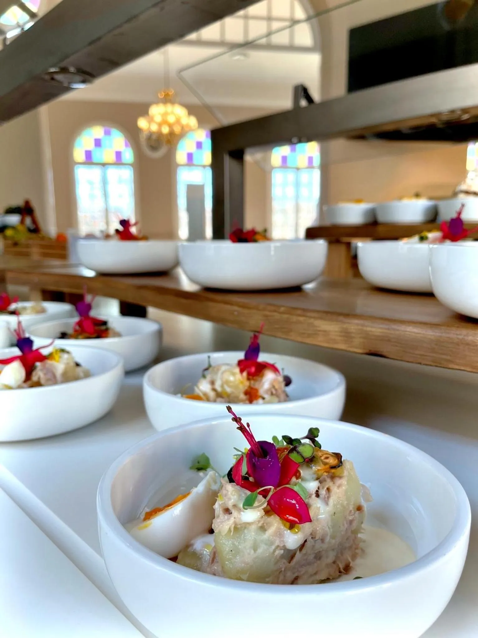 Restaurant/places to eat in Balneari Termes Victòria