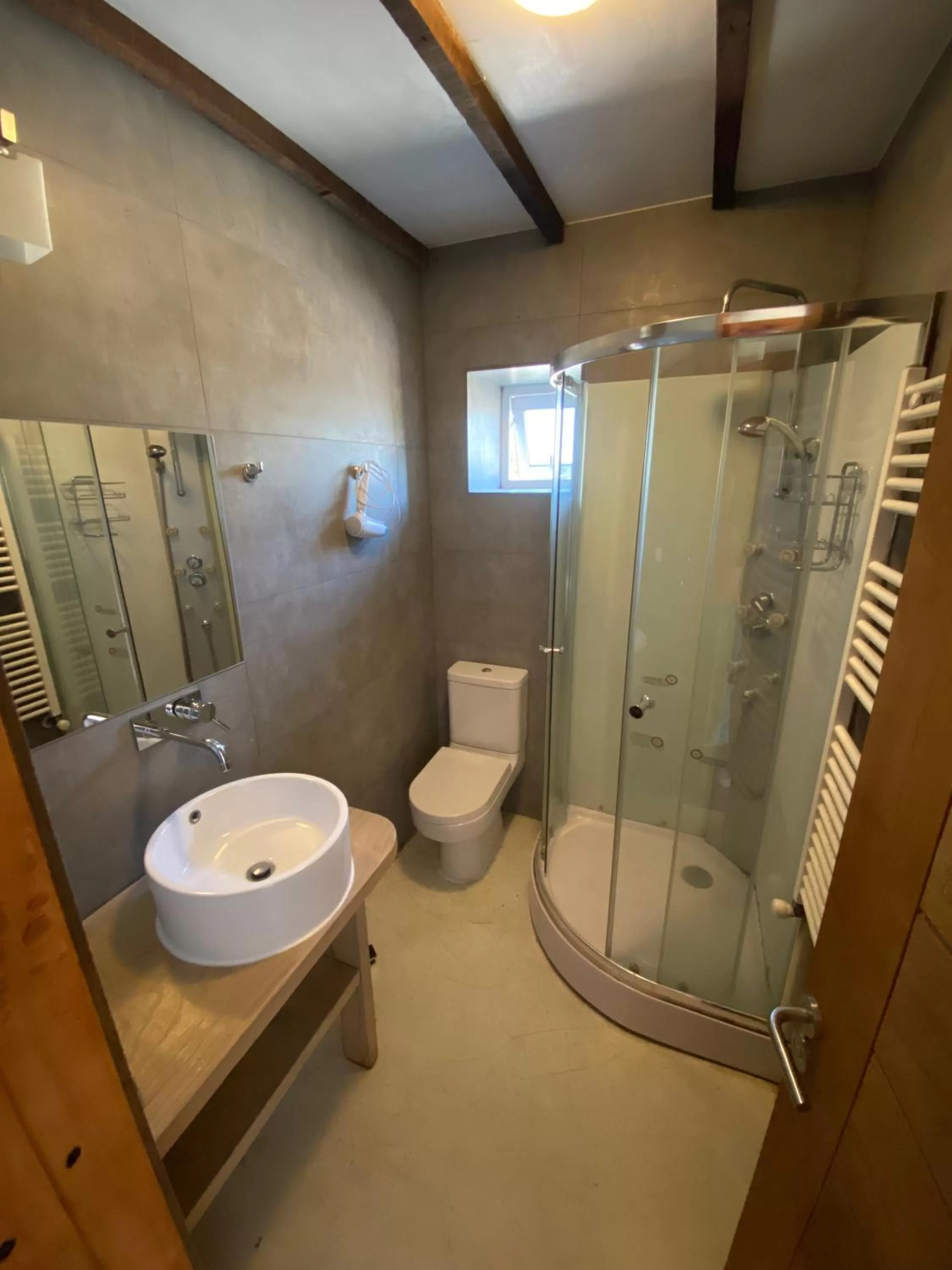 Family Orchard Bed & Breakfast