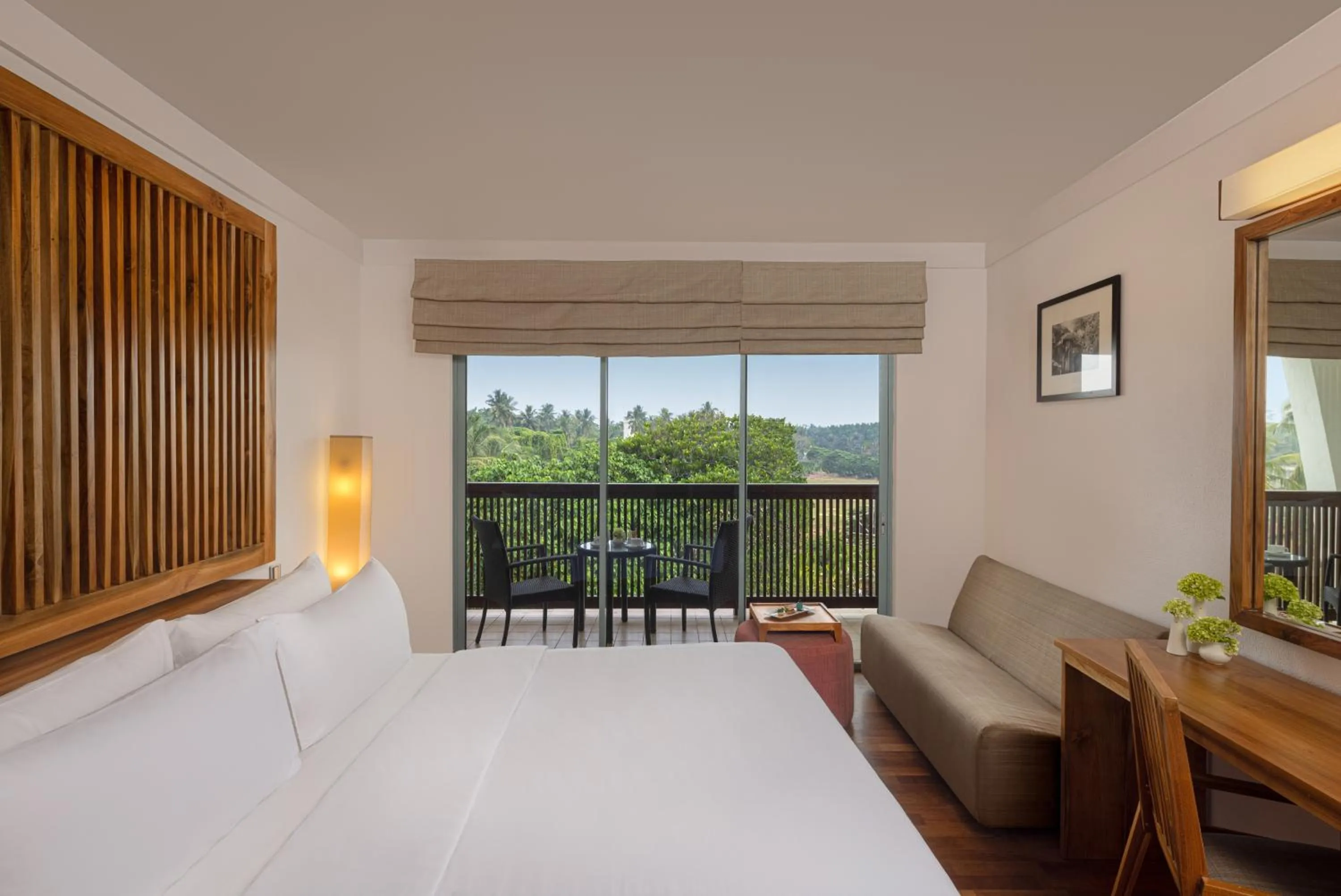 Bedroom, Bed in Occidental Eden Beruwala