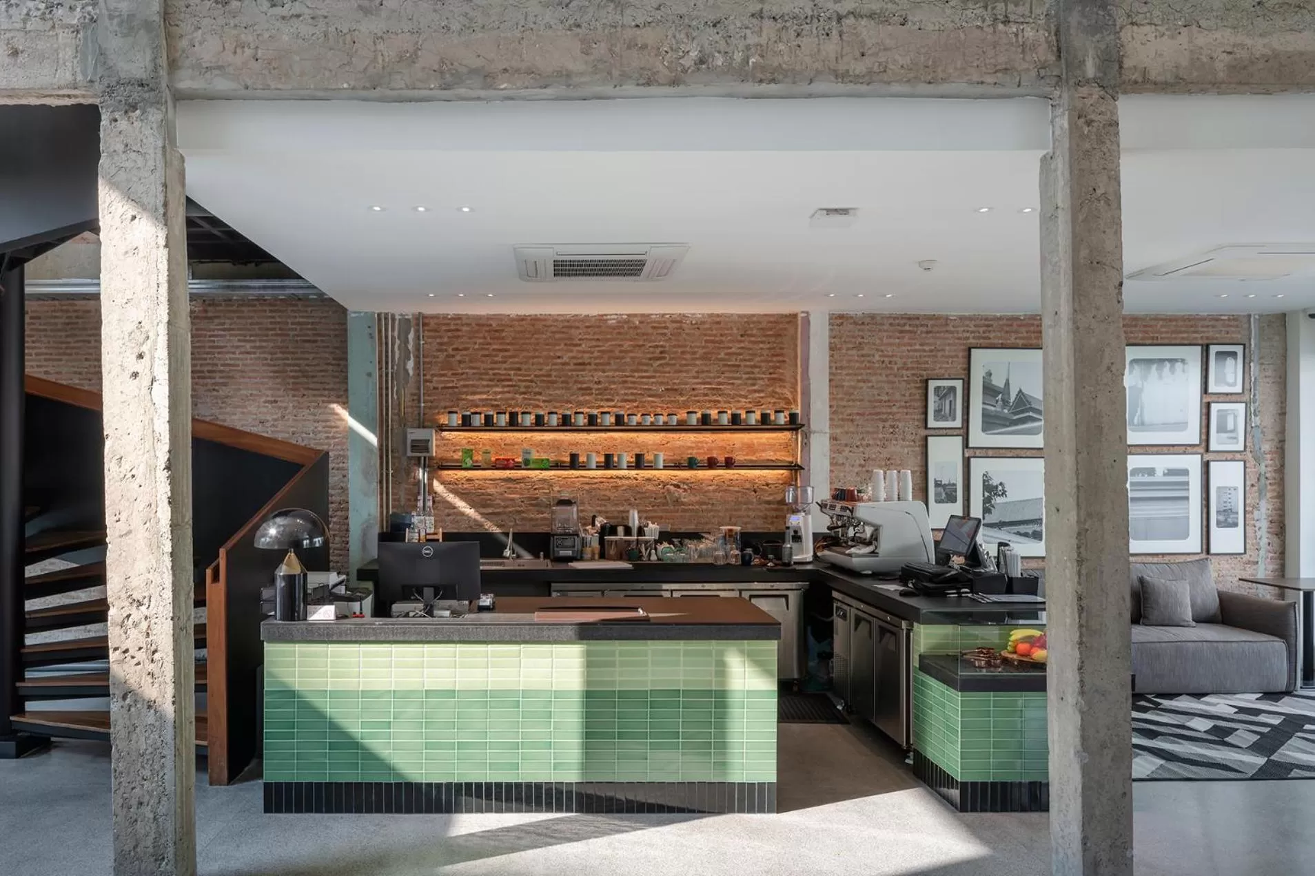 Lobby or reception in Lilit Bang Lumphu Hotel