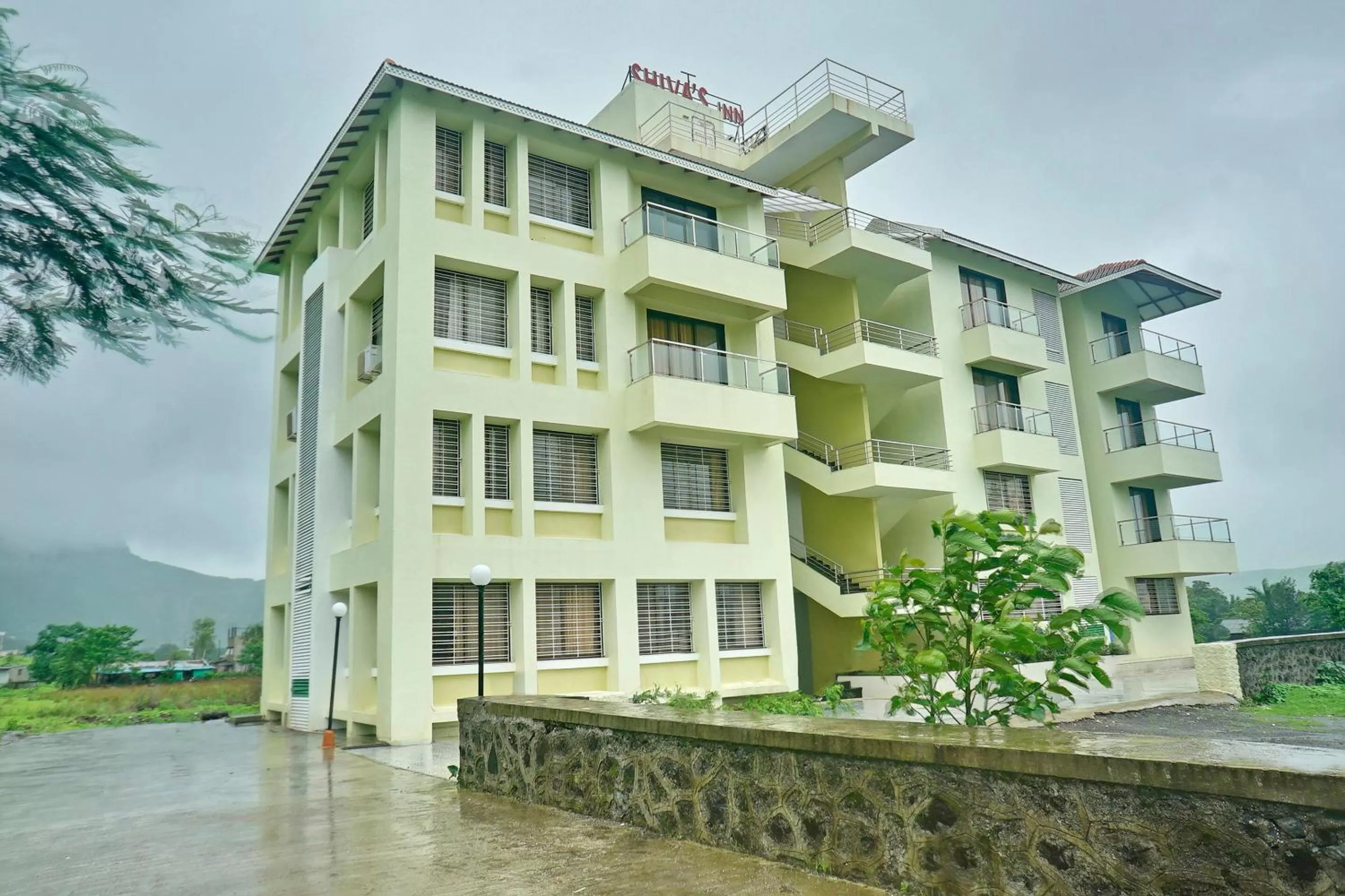 Facade/entrance in Hotel Shiva's Inn