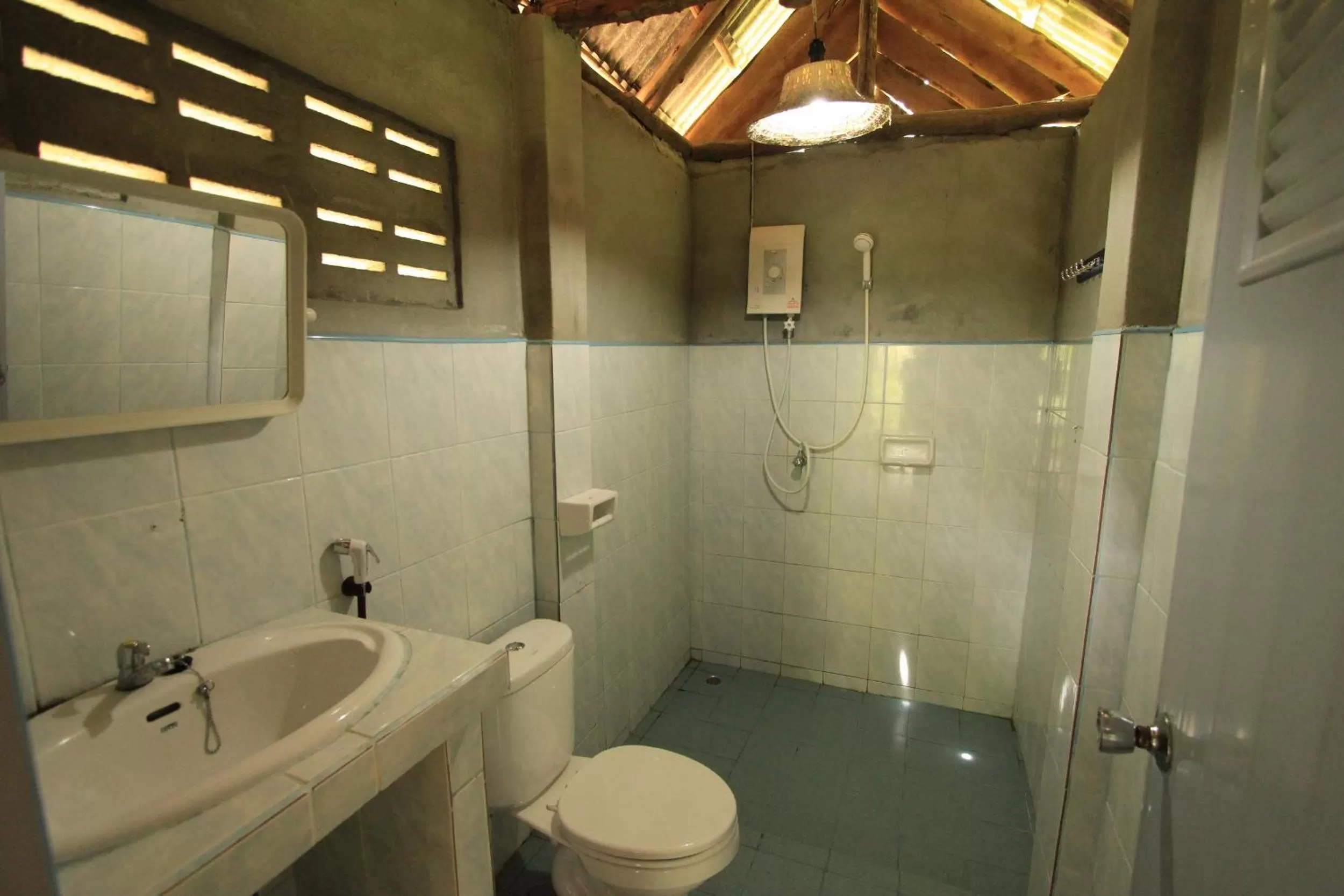 Bathroom in Khao Sok Palmview Resort
