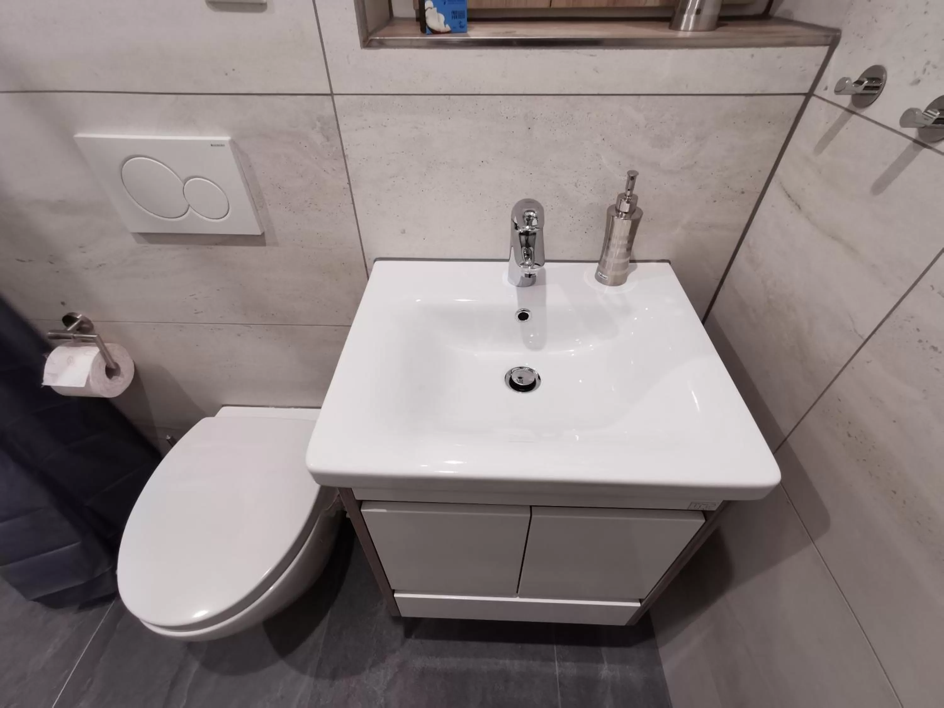 Toilet in HP Apartments