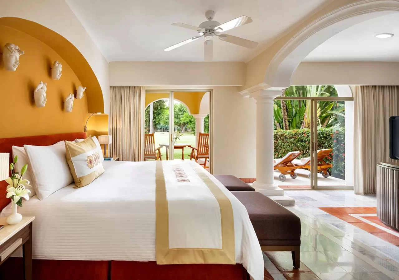 Photo of the whole room, Bed in Casa Velas Adults Only All Inclusive