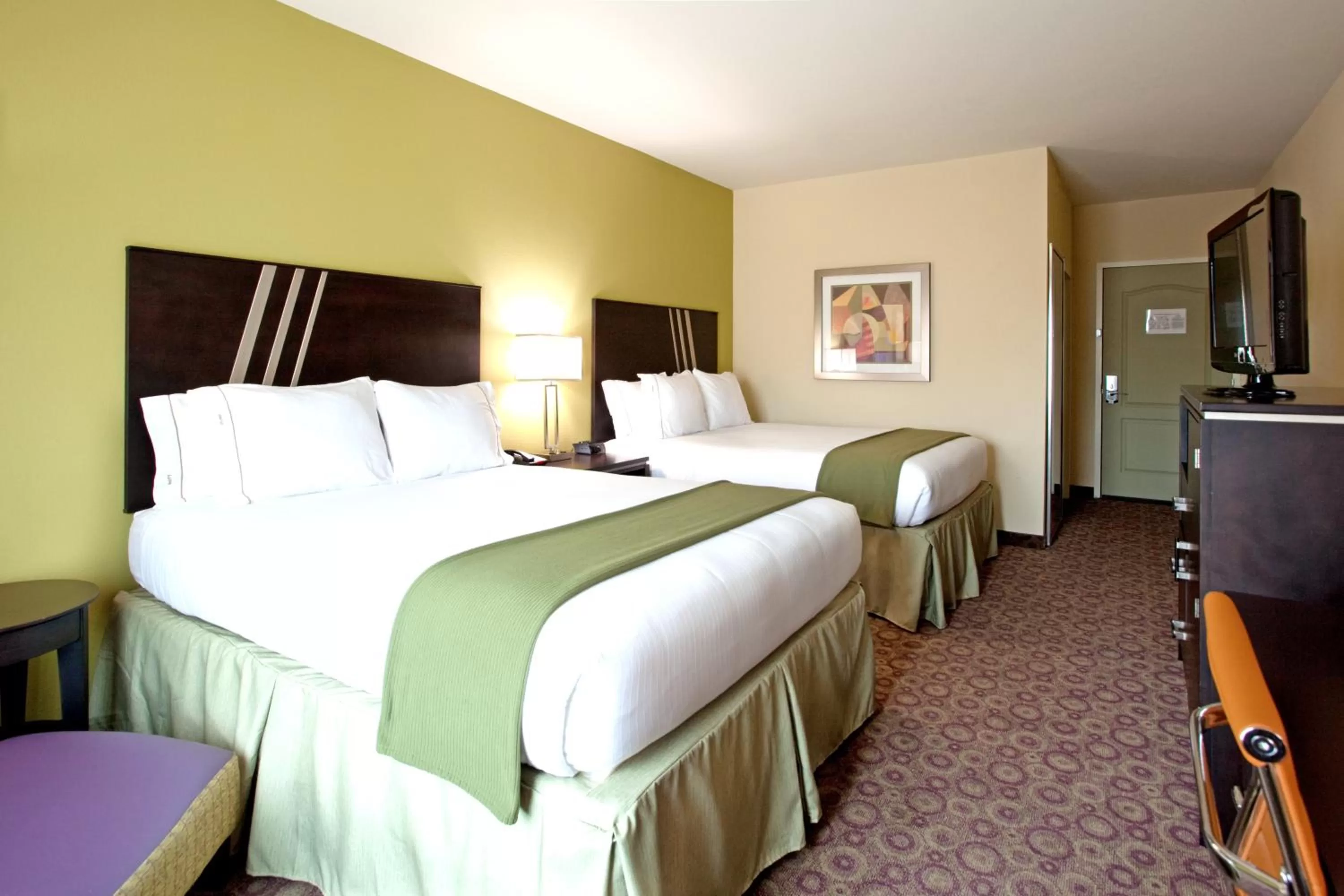 Queen Room with Two Queen Beds in Holiday Inn Express Hotel & Suites Clemson - University Area, an IHG Hotel