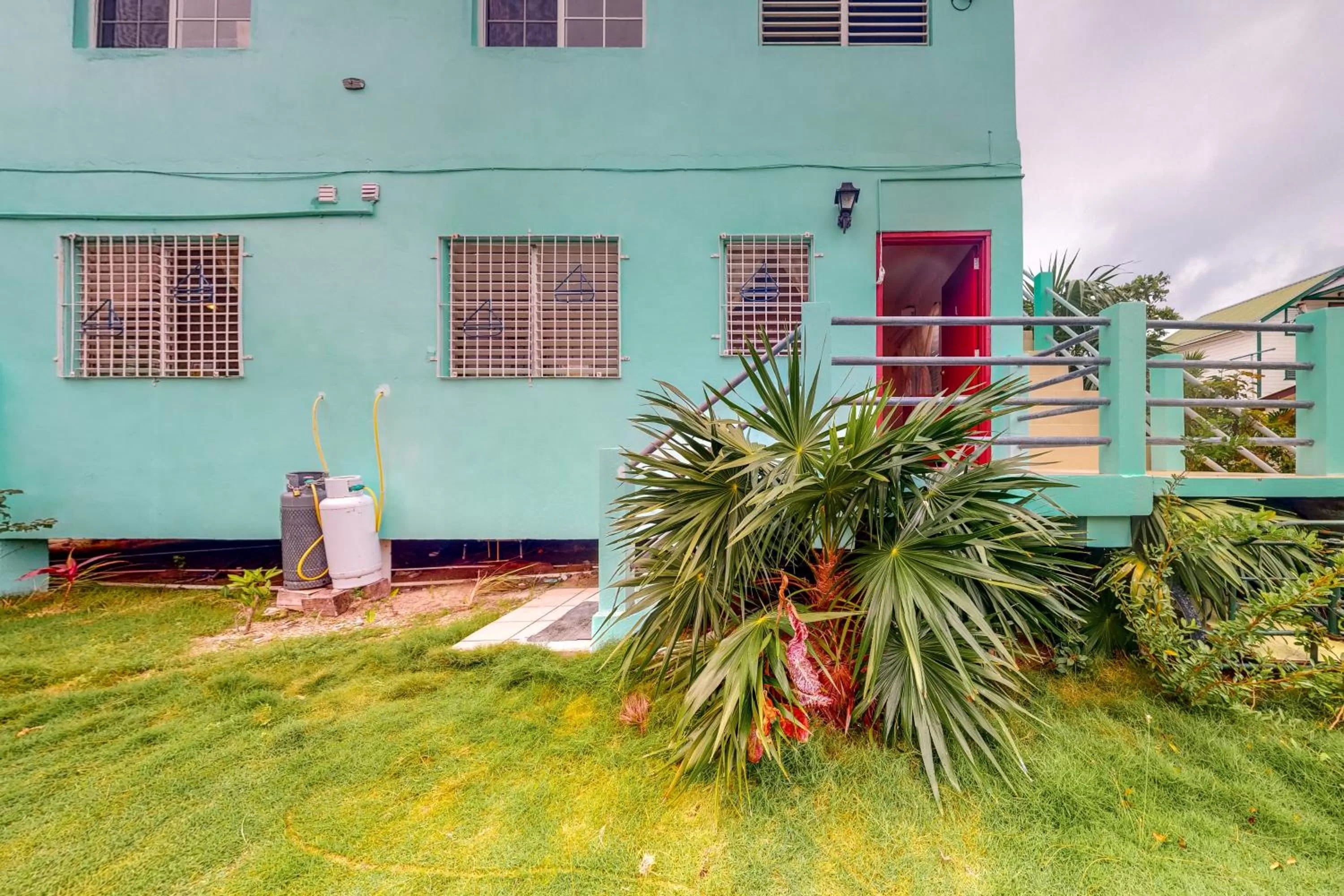 Property Building in Palmetto#1 @ Island Cabanas