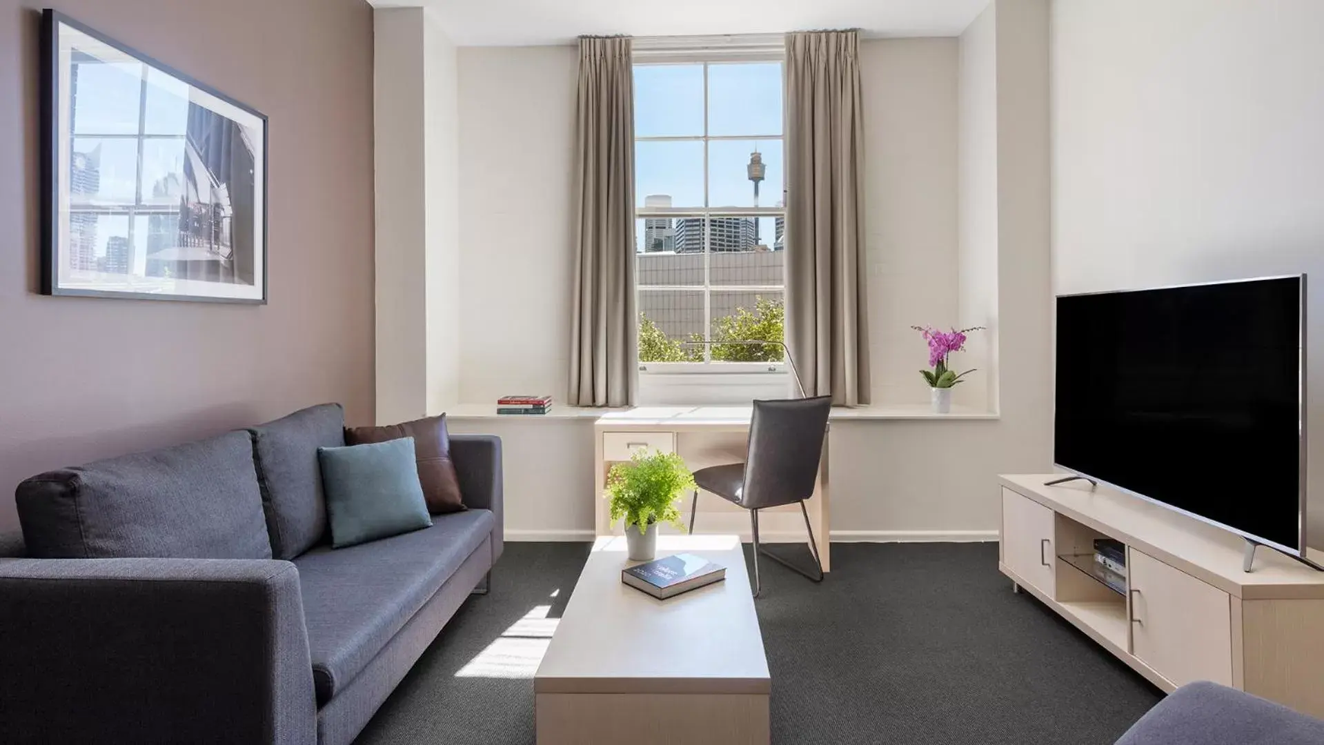 Two-Bedroom Two-Bathroom Apartment - No Housekeeping in Oaks Sydney Goldsbrough Suites Two-Bedroom Two-Bathroom Apartment - No Housekeeping in Oaks Sydney Goldsbrough Suites