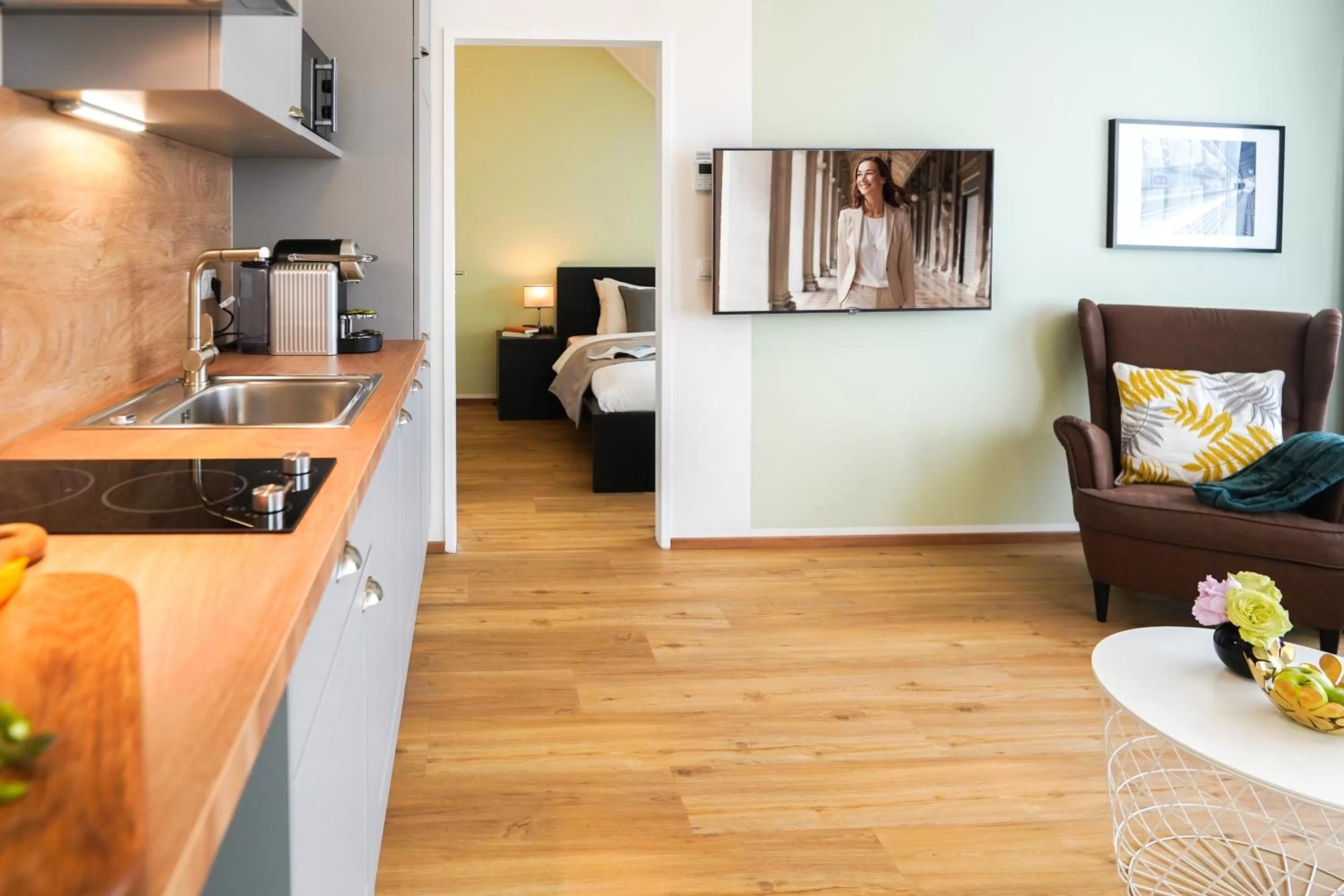 Kitchen or kitchenette in Citadines South Vienna