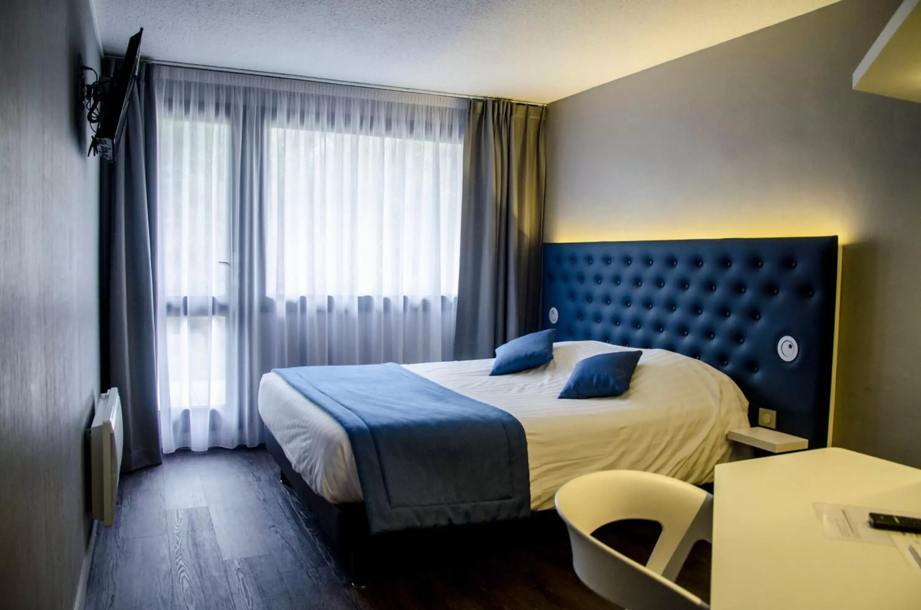 Comfort Double Room in The Originals City, Hôtel Les Caps, Saint-Brieuc Est Comfort Double Room in The Originals City, Hôtel Les Caps, Saint-Brieuc Est