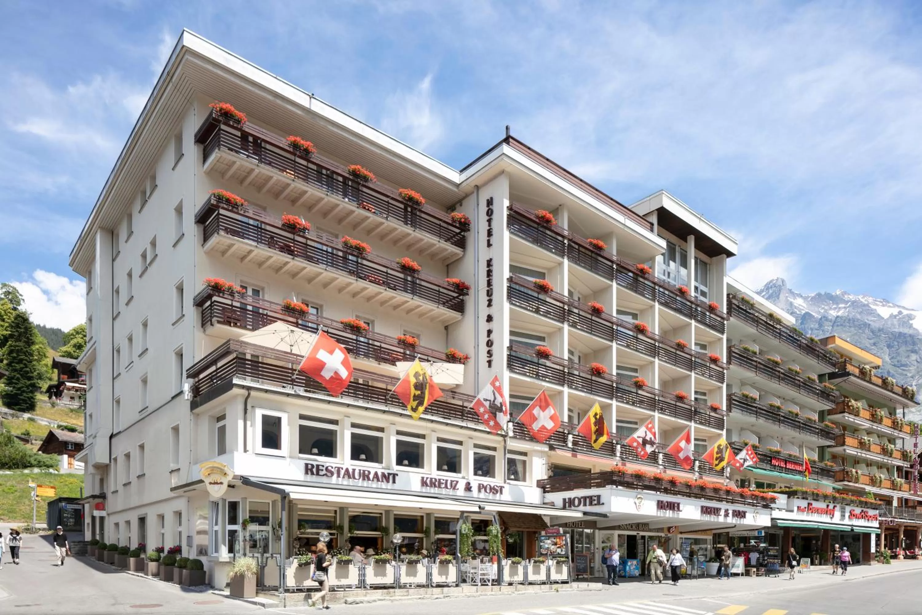 Summer in Hotel Kreuz & Post Grindelwald